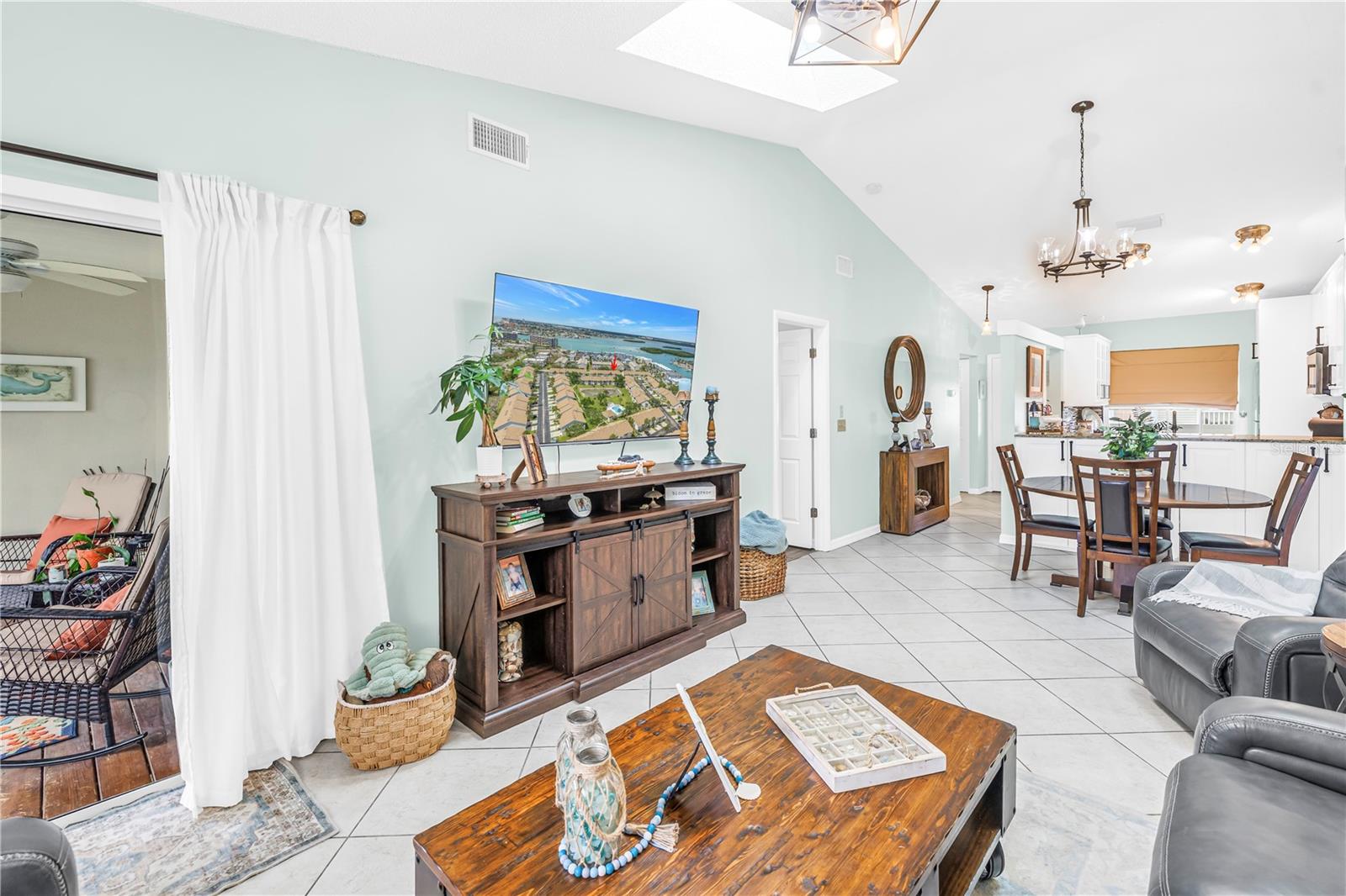 SUN KETCH CONDO - Residential