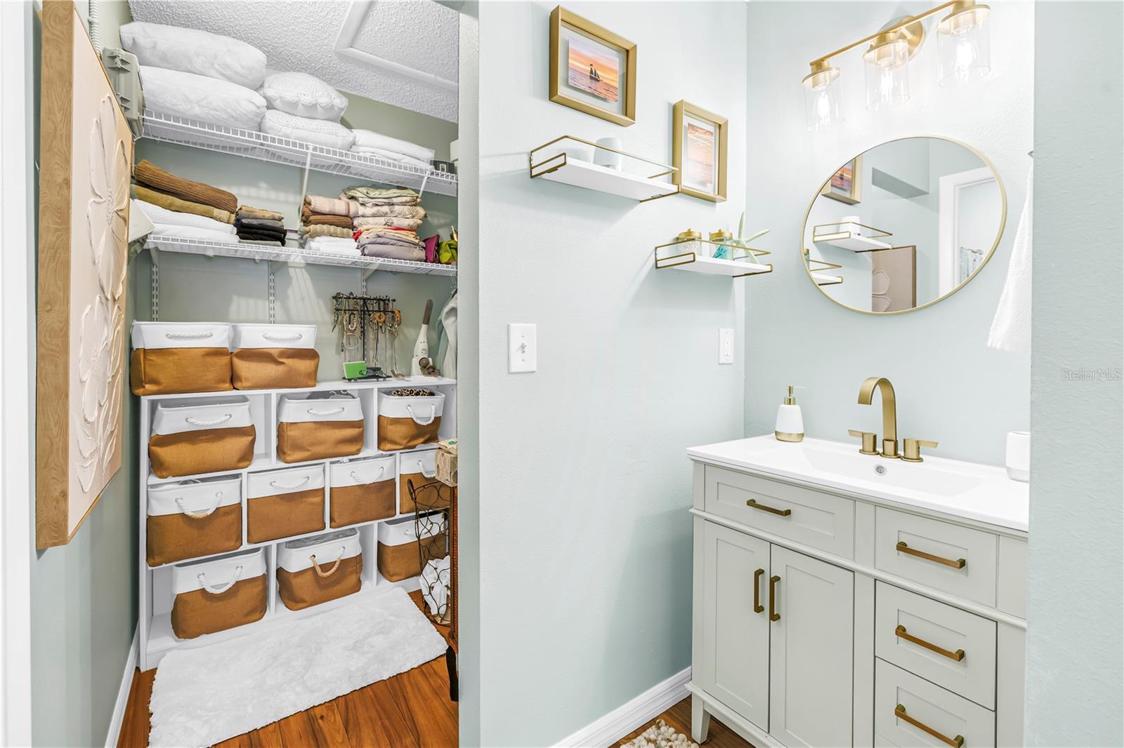 SUN KETCH CONDO - Residential