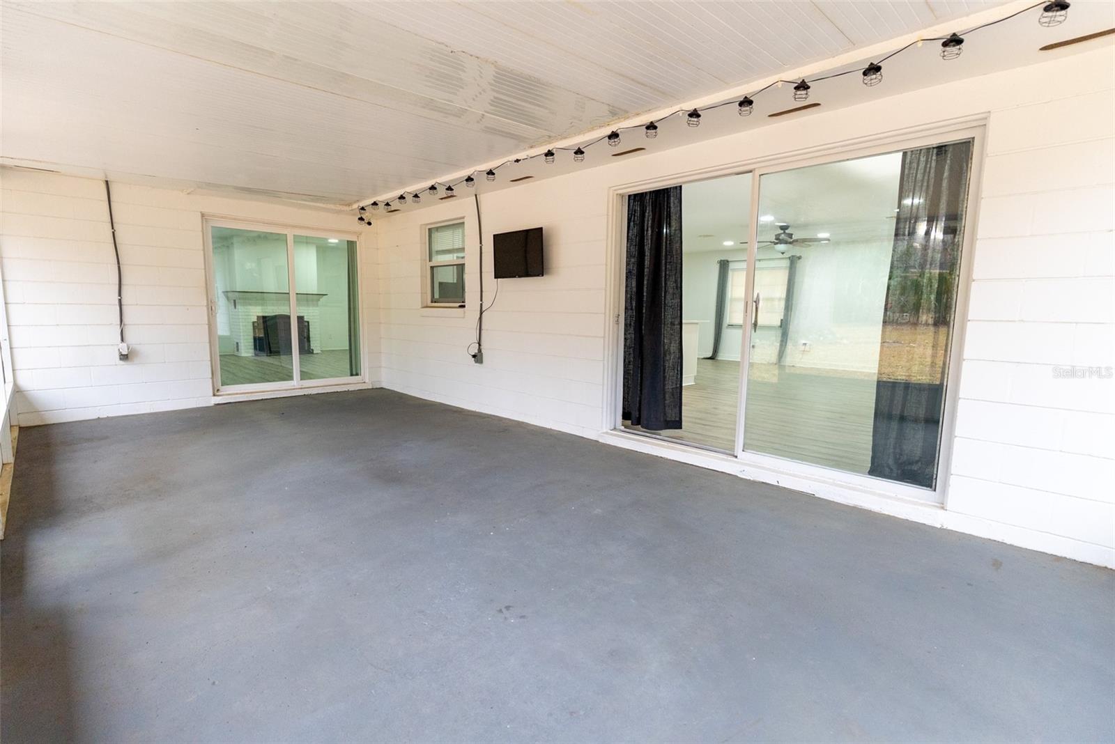 SHERWOOD HILLS - Residential