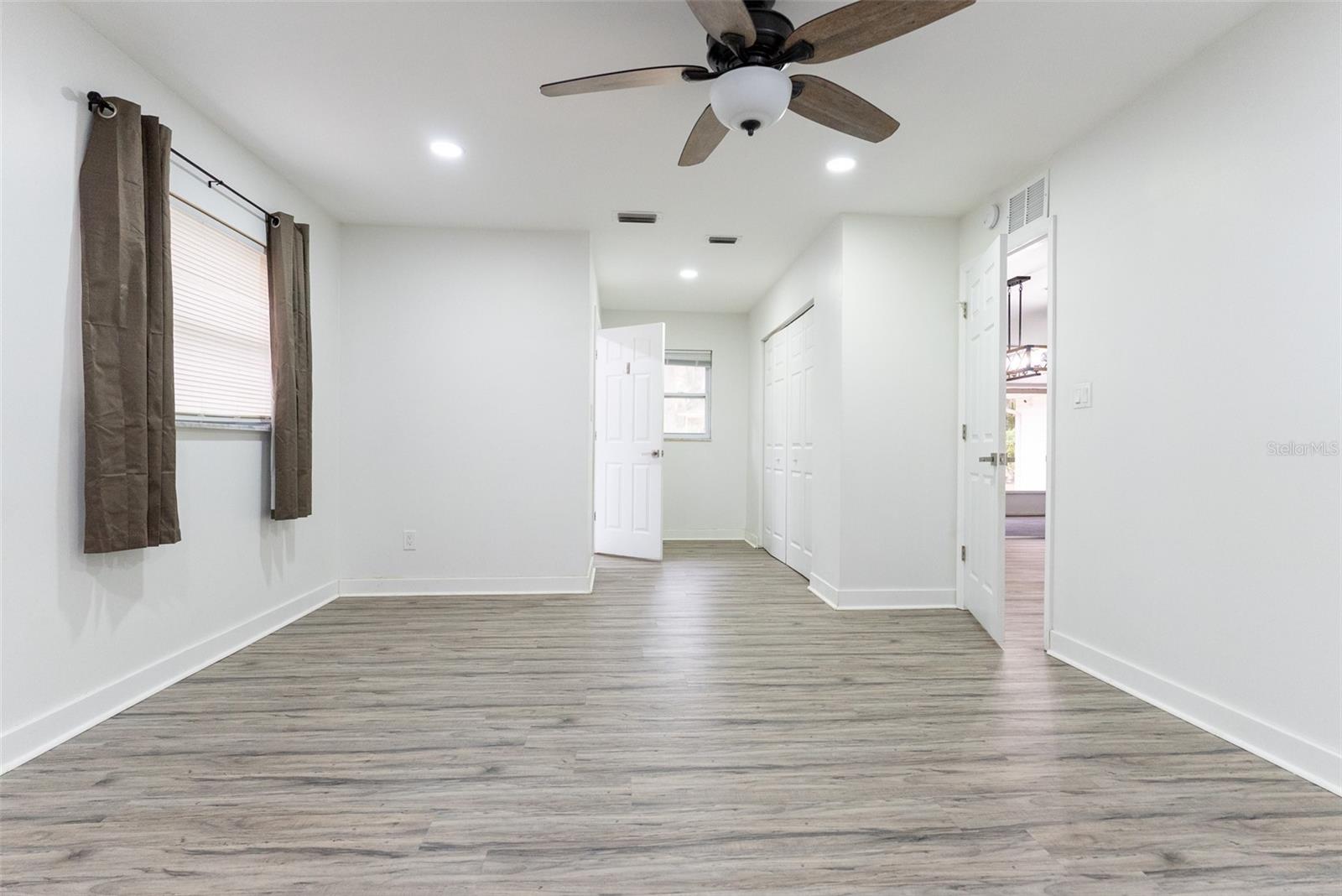 SHERWOOD HILLS - Residential