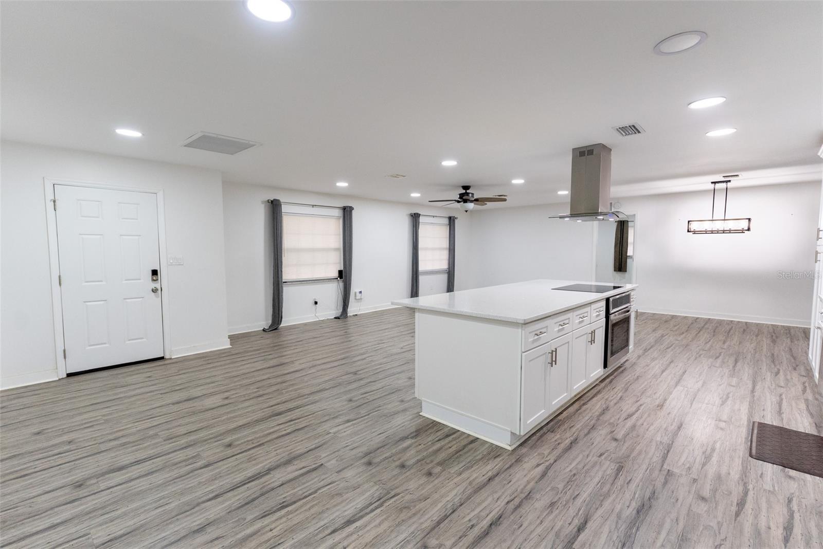 SHERWOOD HILLS - Residential