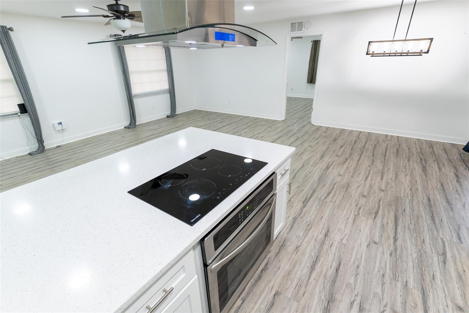 SHERWOOD HILLS - Residential