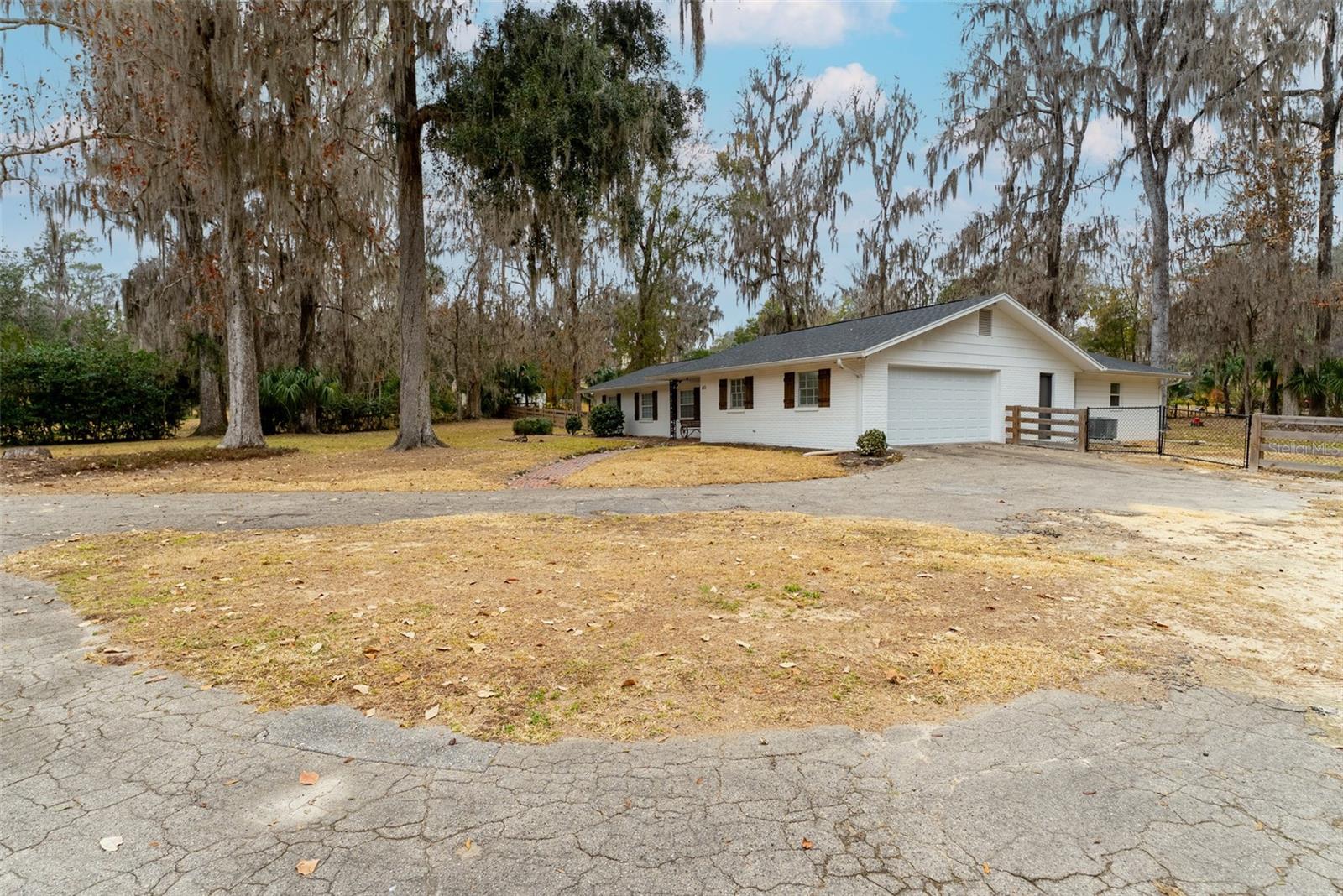 SHERWOOD HILLS - Residential