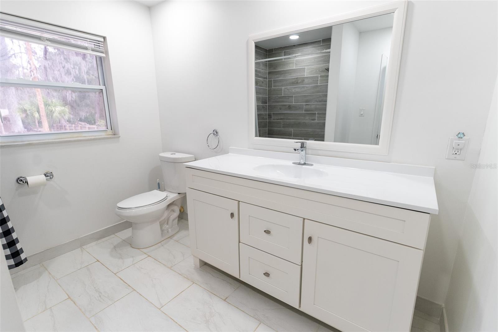 SHERWOOD HILLS - Residential