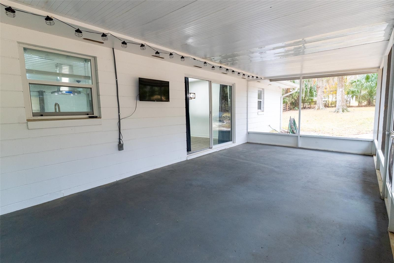 SHERWOOD HILLS - Residential