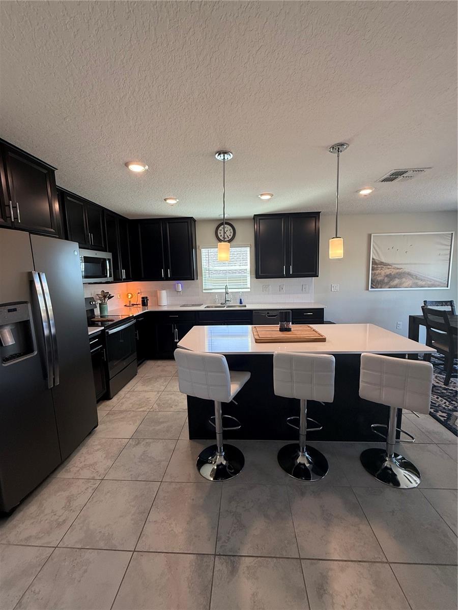 STONEYBROOK HILLS - Residential Lease