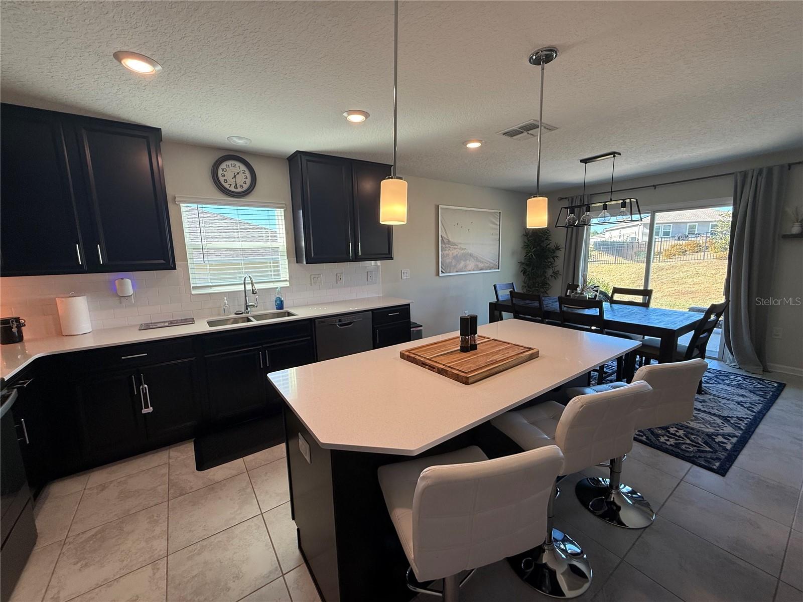 STONEYBROOK HILLS - Residential Lease