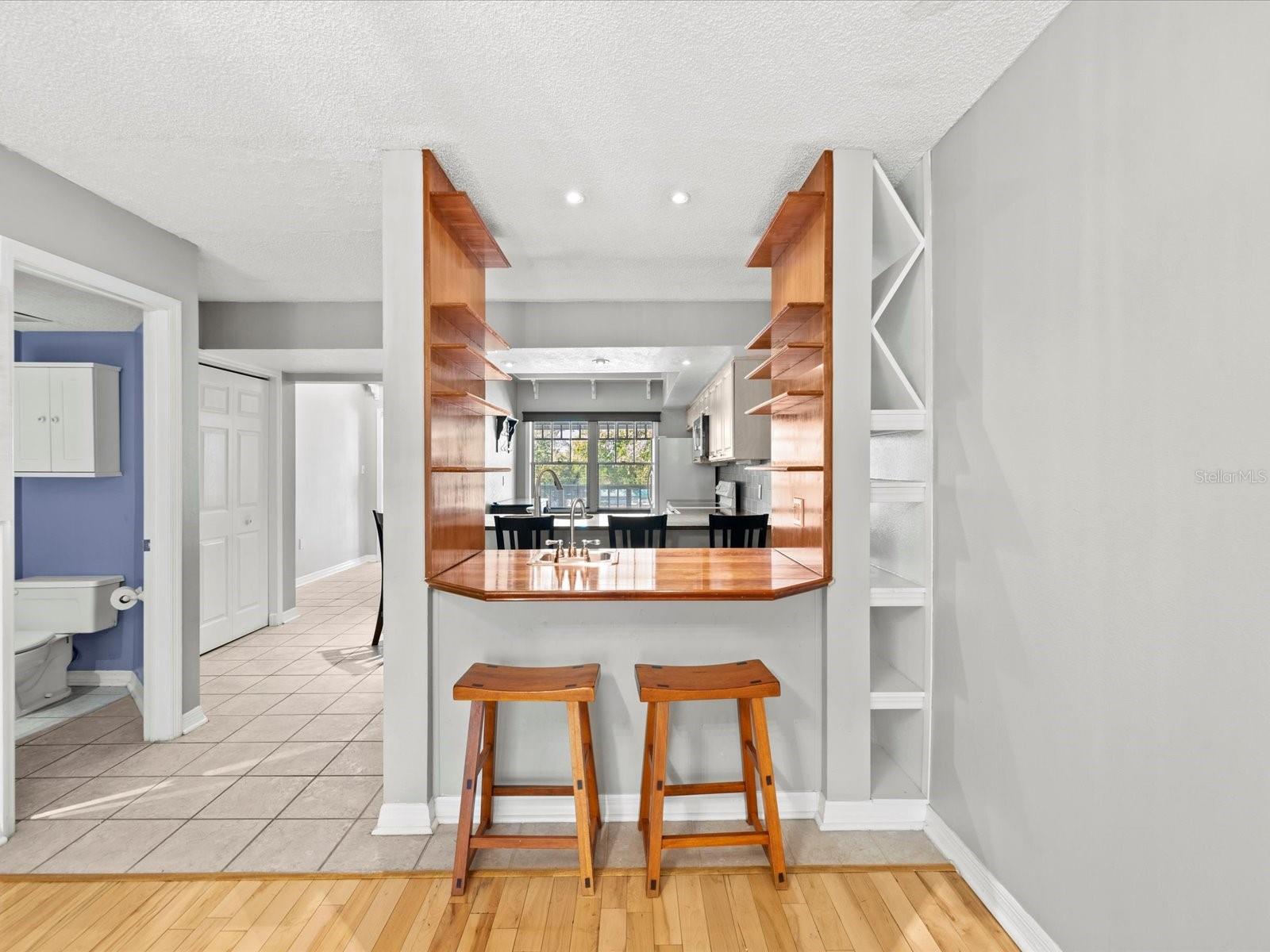 DOLLY BAY A VILLAGE ON LAKE TARPON - Residential Lease