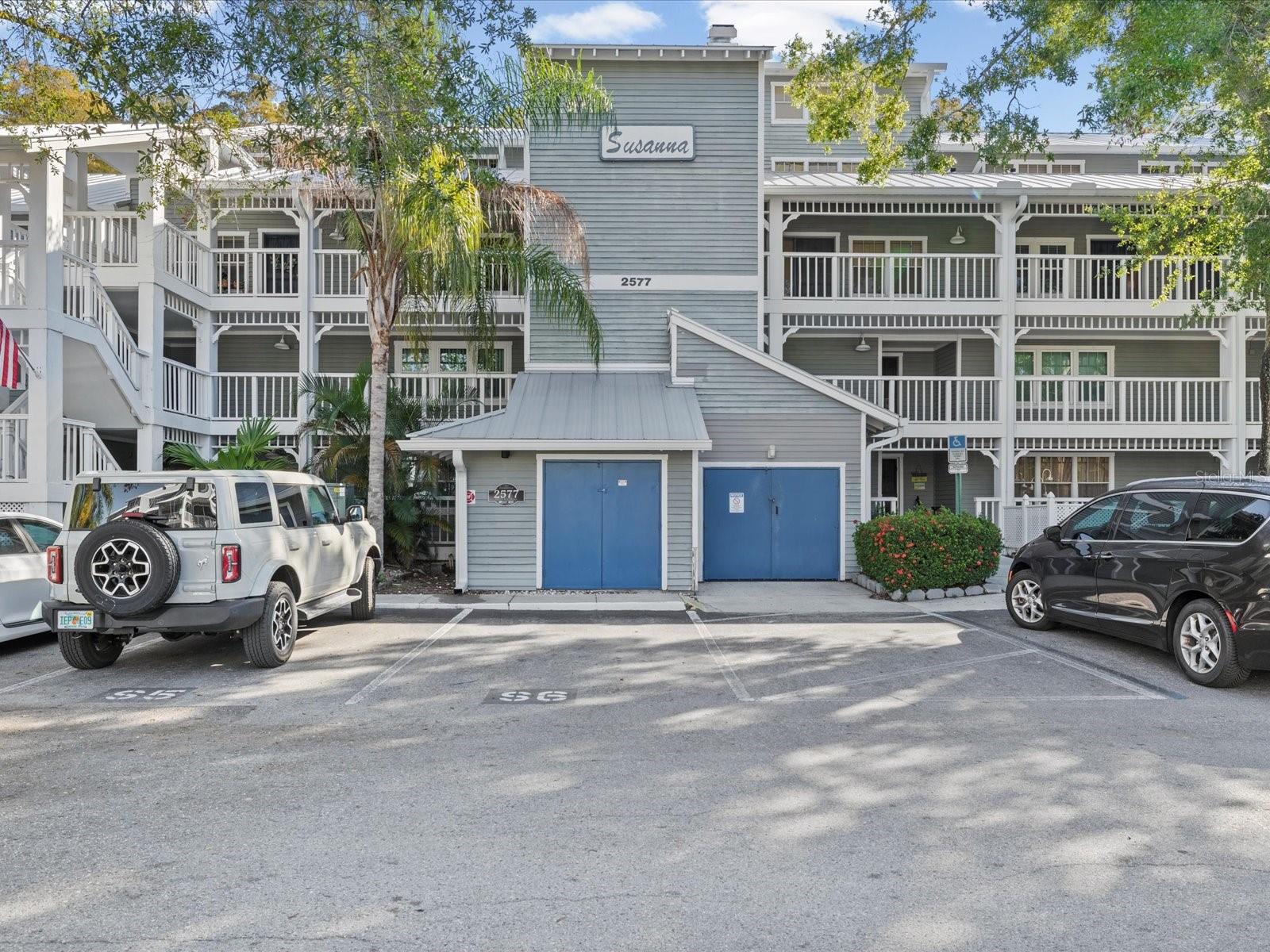 DOLLY BAY A VILLAGE ON LAKE TARPON - Residential Lease