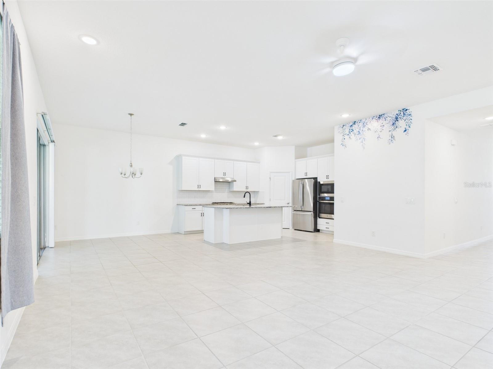 SAN SEBASTIAN RESERVE - Residential Lease