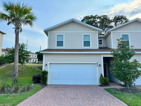 Tiny photo for 930 Lakefront Village Drive, Clermont, FL 34711 (MLS # G5112092)
