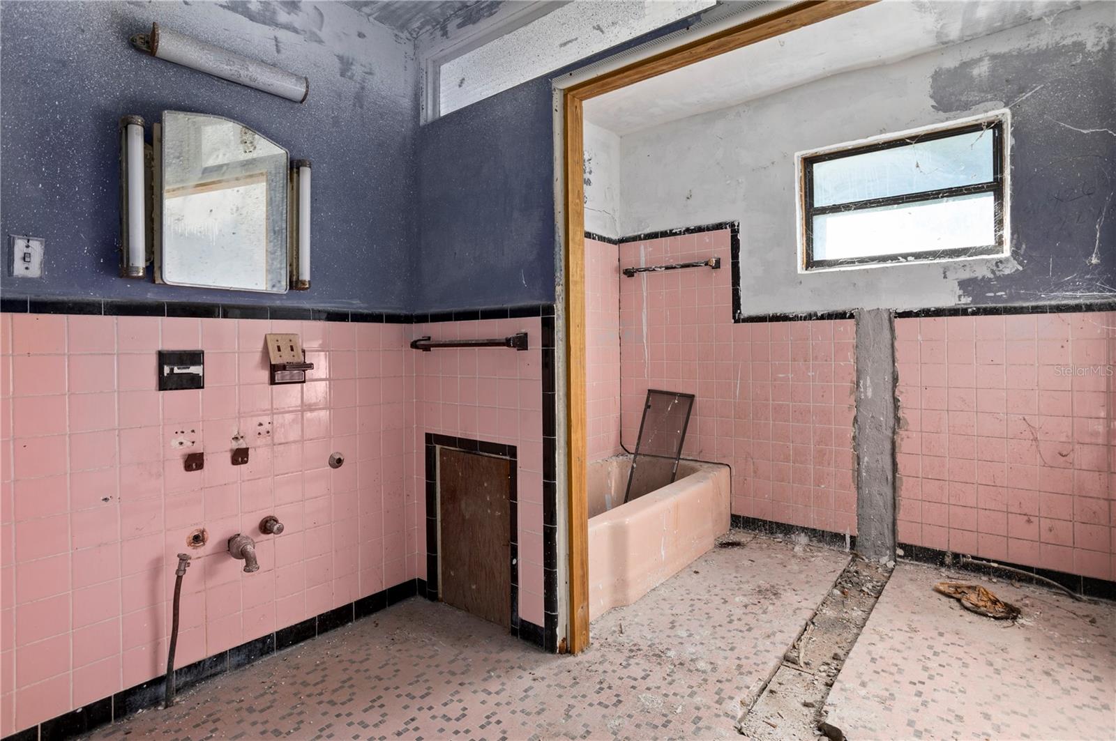 SANFORD TOWN OF - Residential