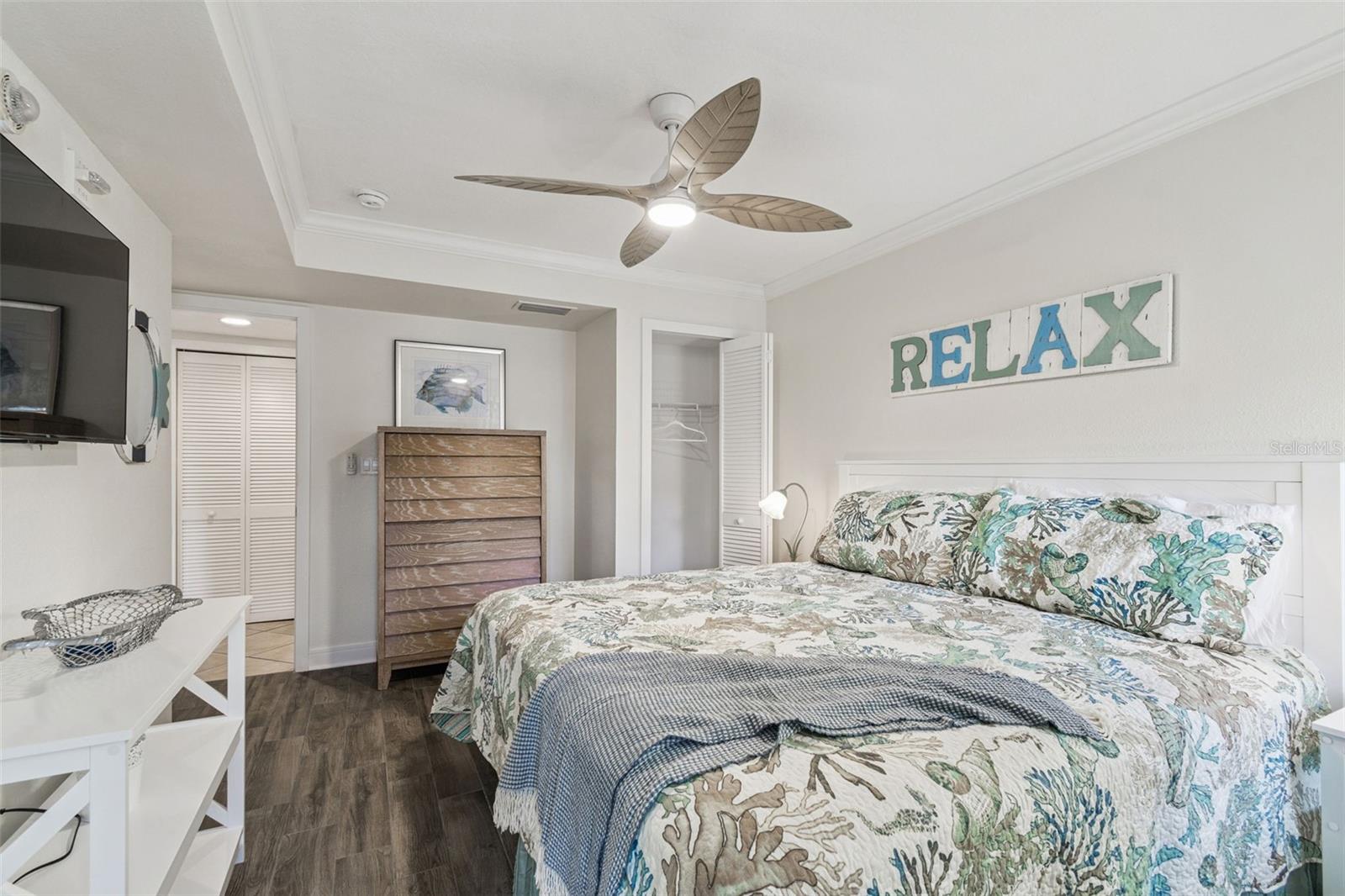 BAREFOOT BEACH RESORT OF INDIAN SHORES - Residential