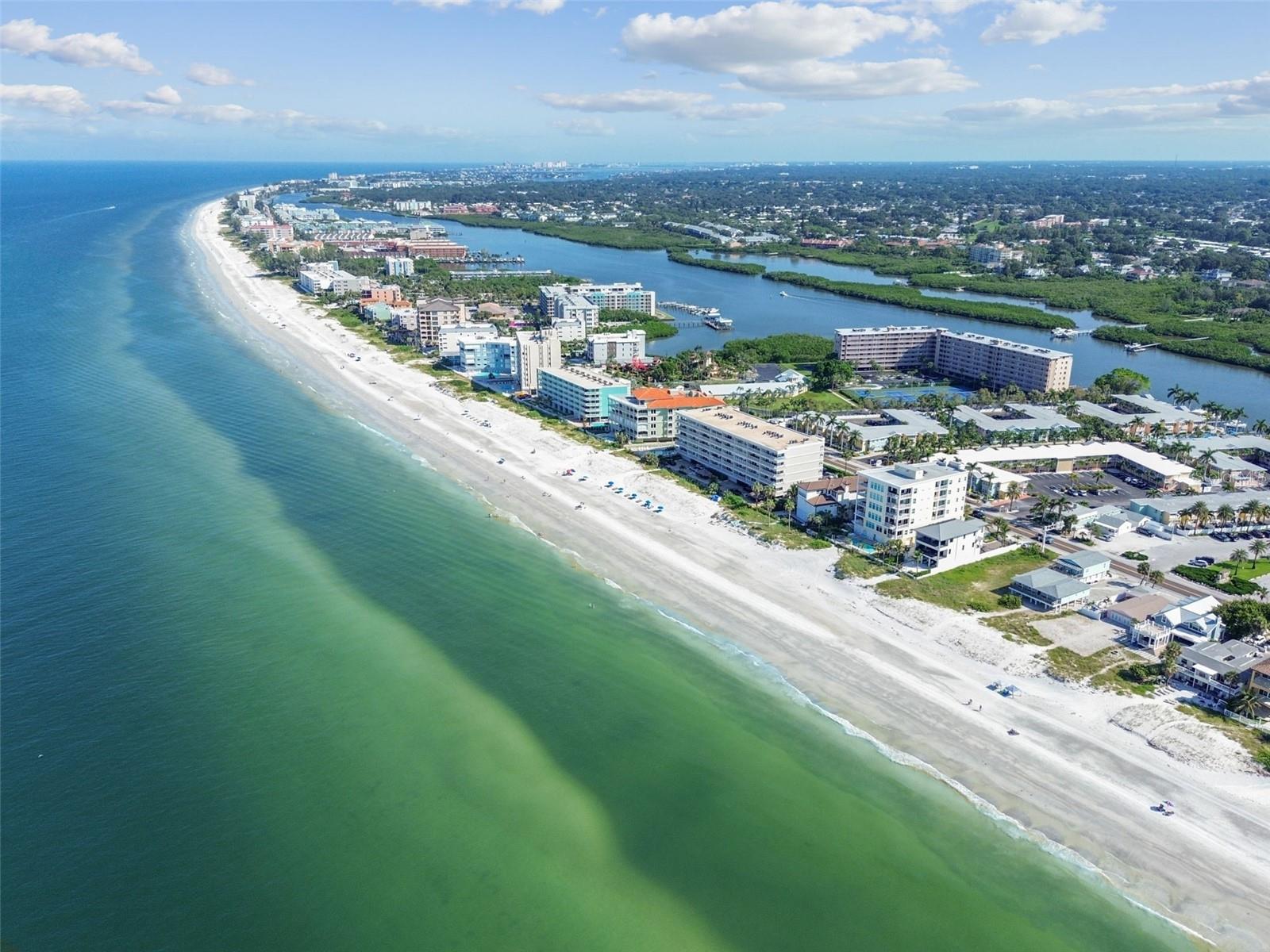 BAREFOOT BEACH RESORT OF INDIAN SHORES - Residential