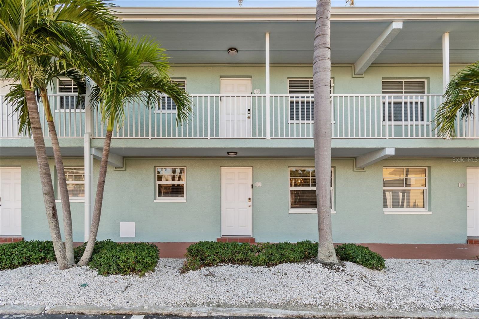 BAREFOOT BEACH RESORT OF INDIAN SHORES - Residential