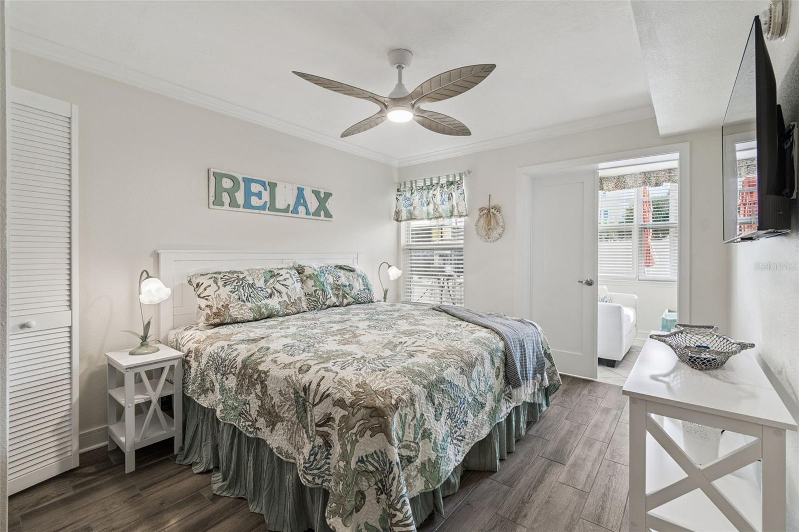 BAREFOOT BEACH RESORT OF INDIAN SHORES - Residential