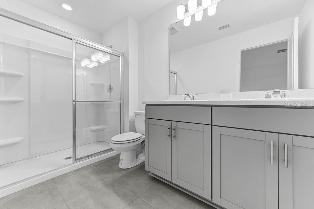 VINTERRA TOWNHOMES - Residential