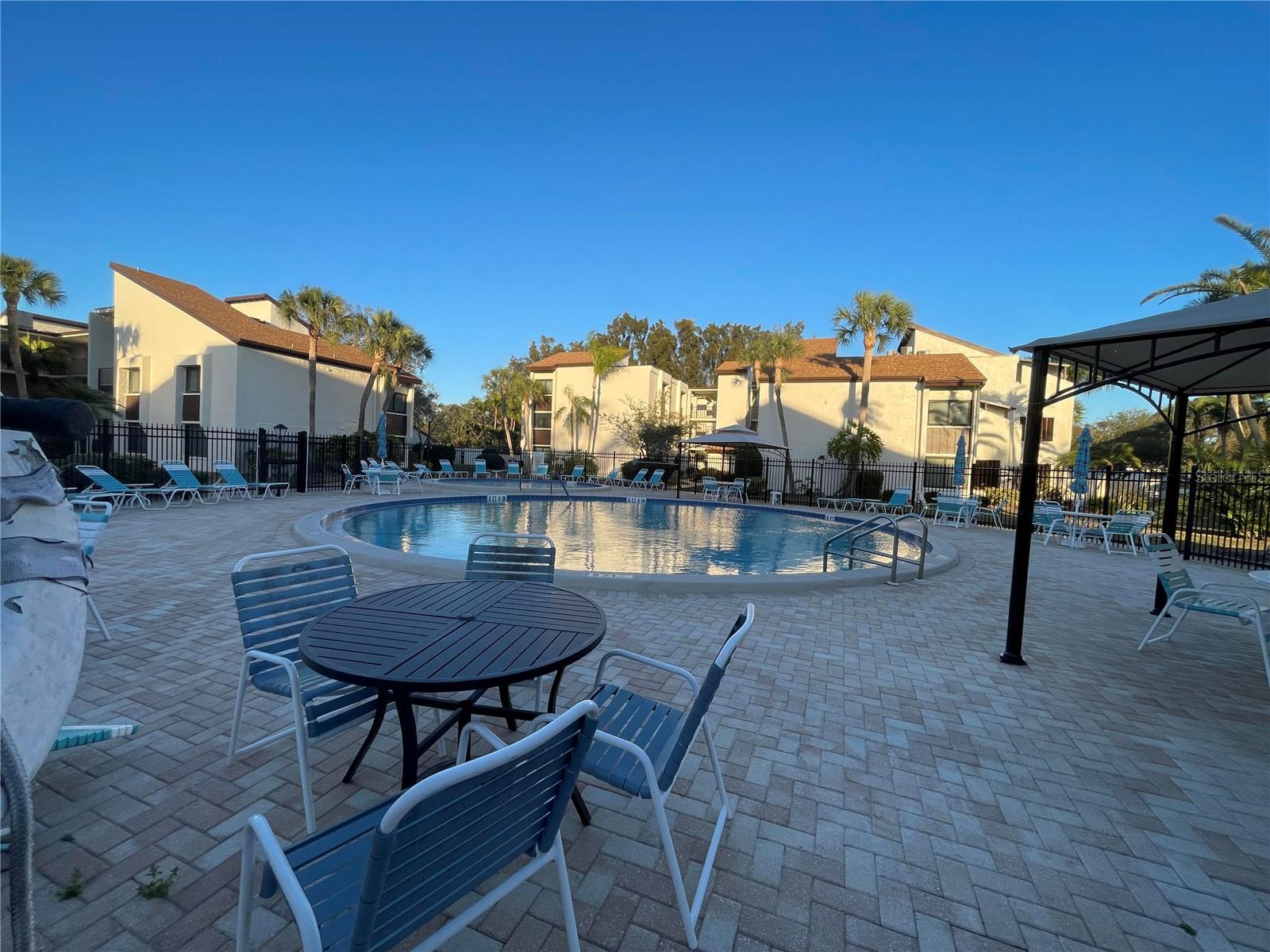 CHATEAU BELLEAIR CONDO - Residential