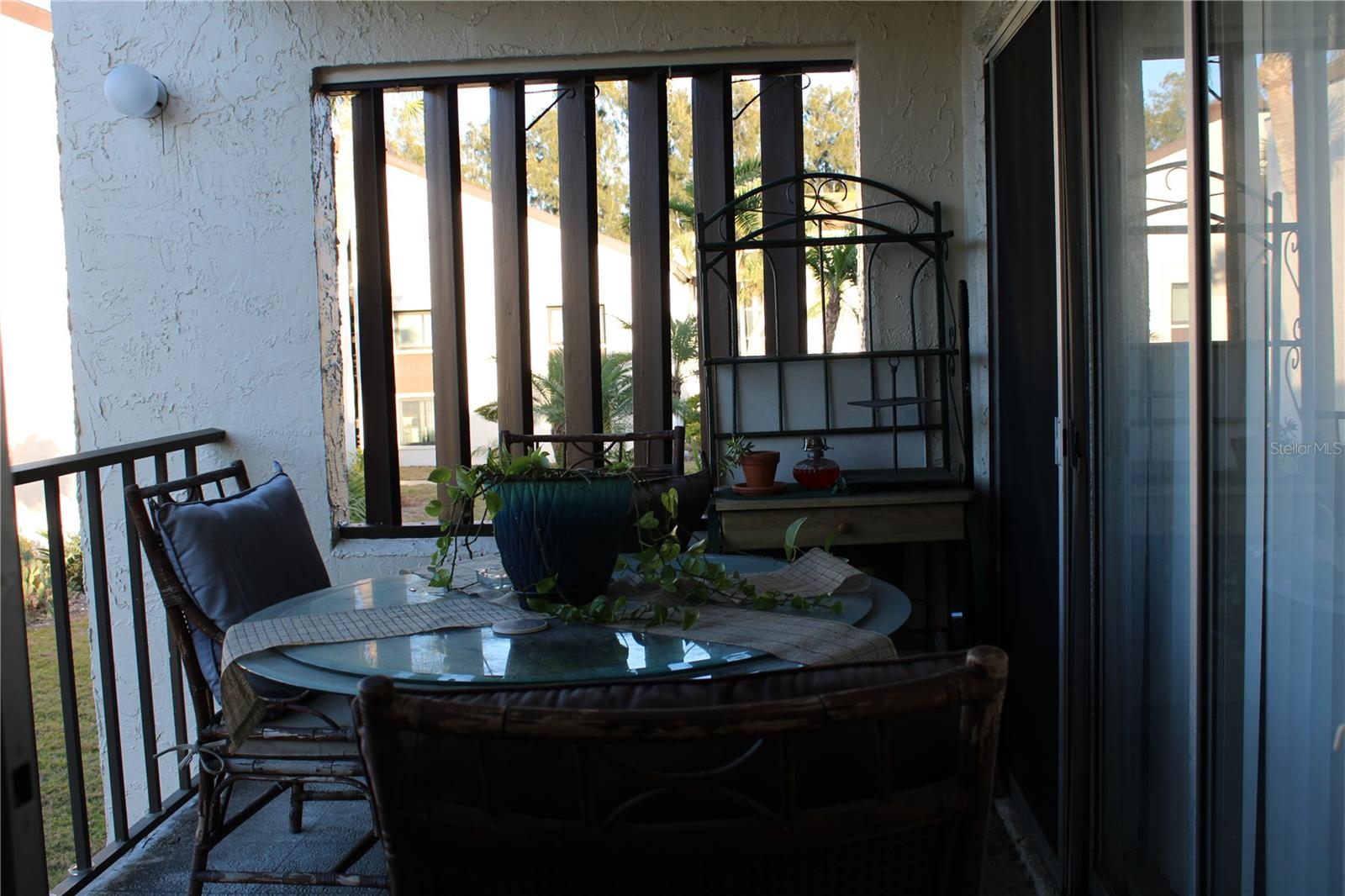 CHATEAU BELLEAIR CONDO - Residential