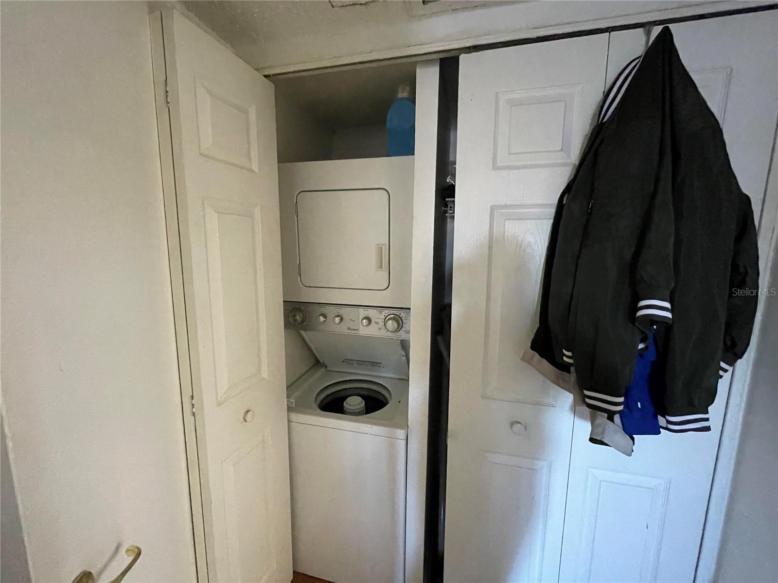 CHATEAU BELLEAIR CONDO - Residential