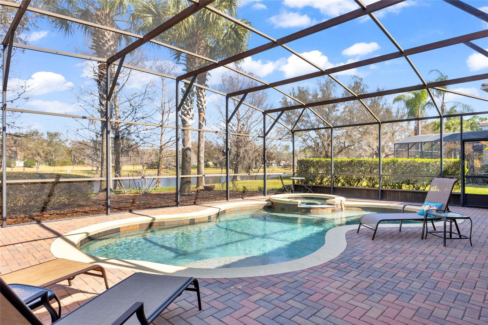 VILLAGEWALK/LK NONAB - Residential