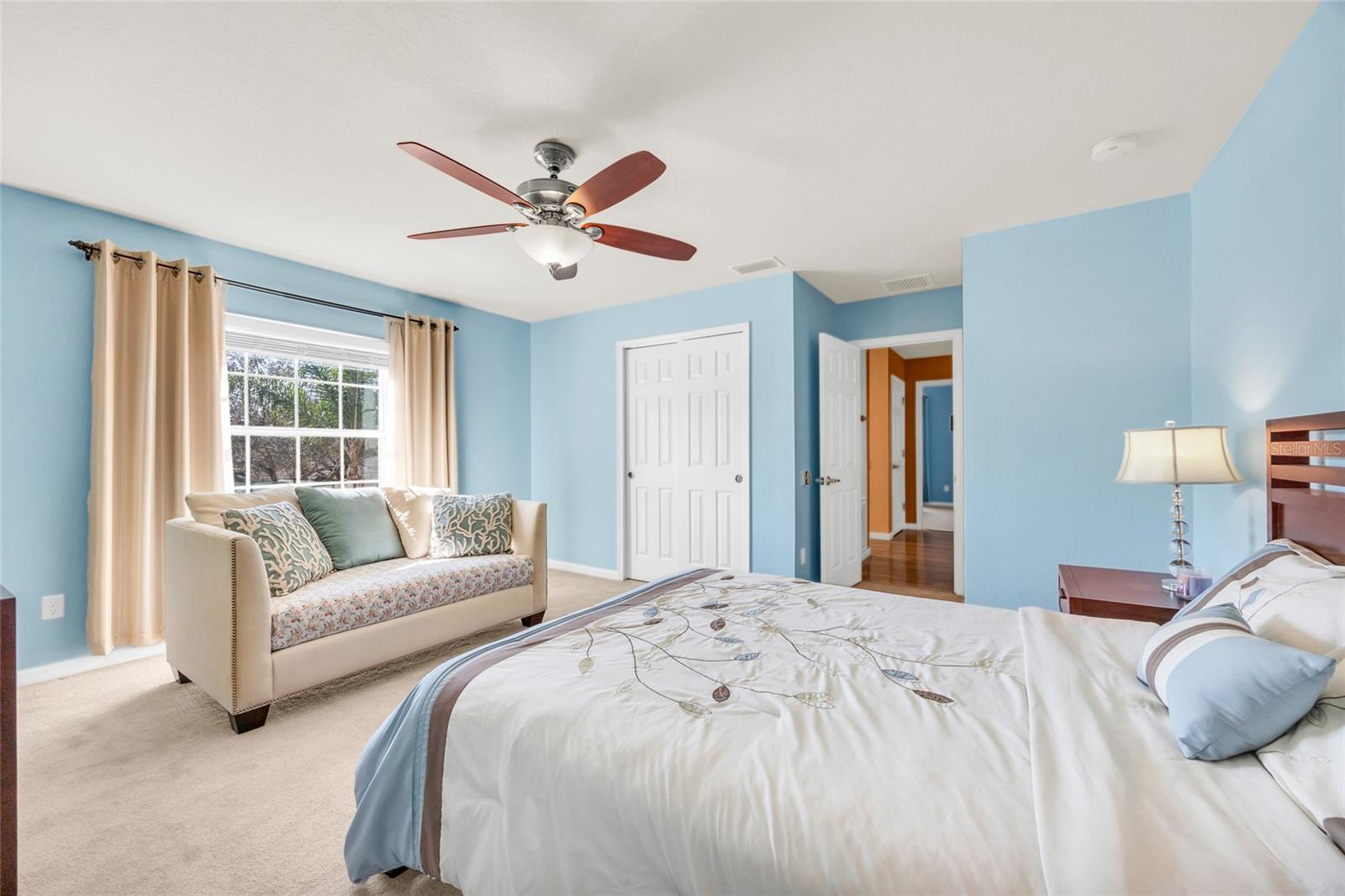 VILLAGEWALK/LK NONAB - Residential