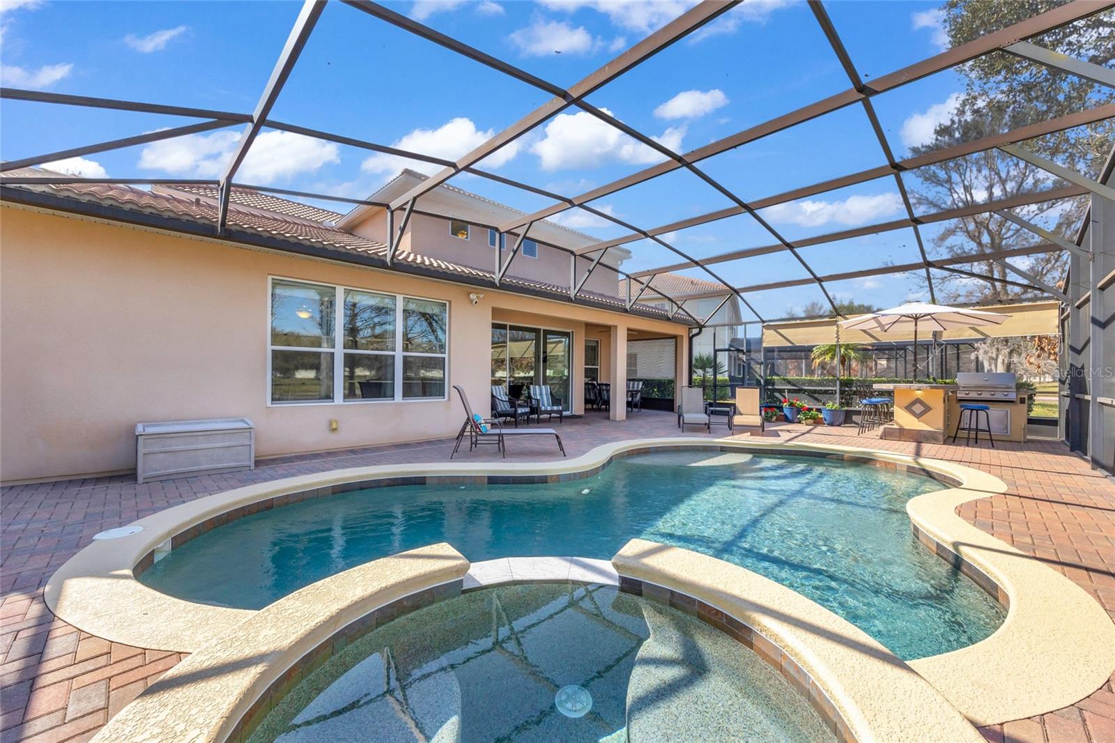 VILLAGEWALK/LK NONAB - Residential