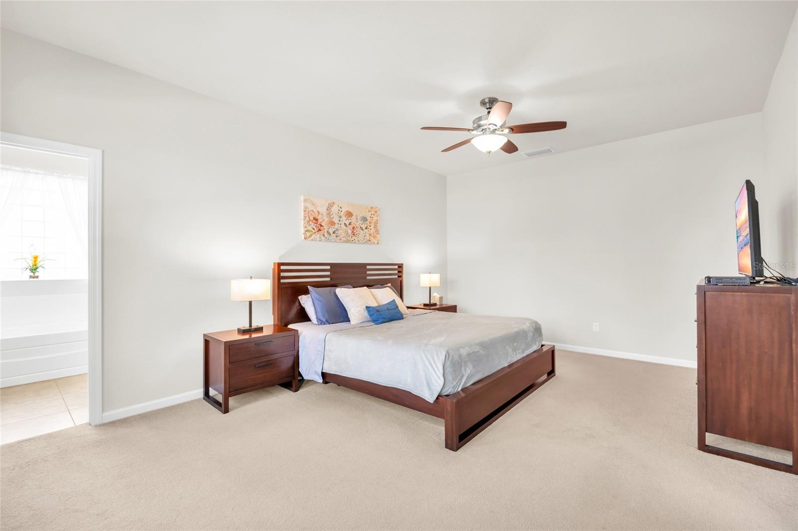 VILLAGEWALK/LK NONAB - Residential