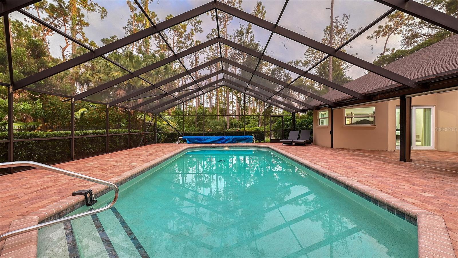 BENT TREE VLG - Residential