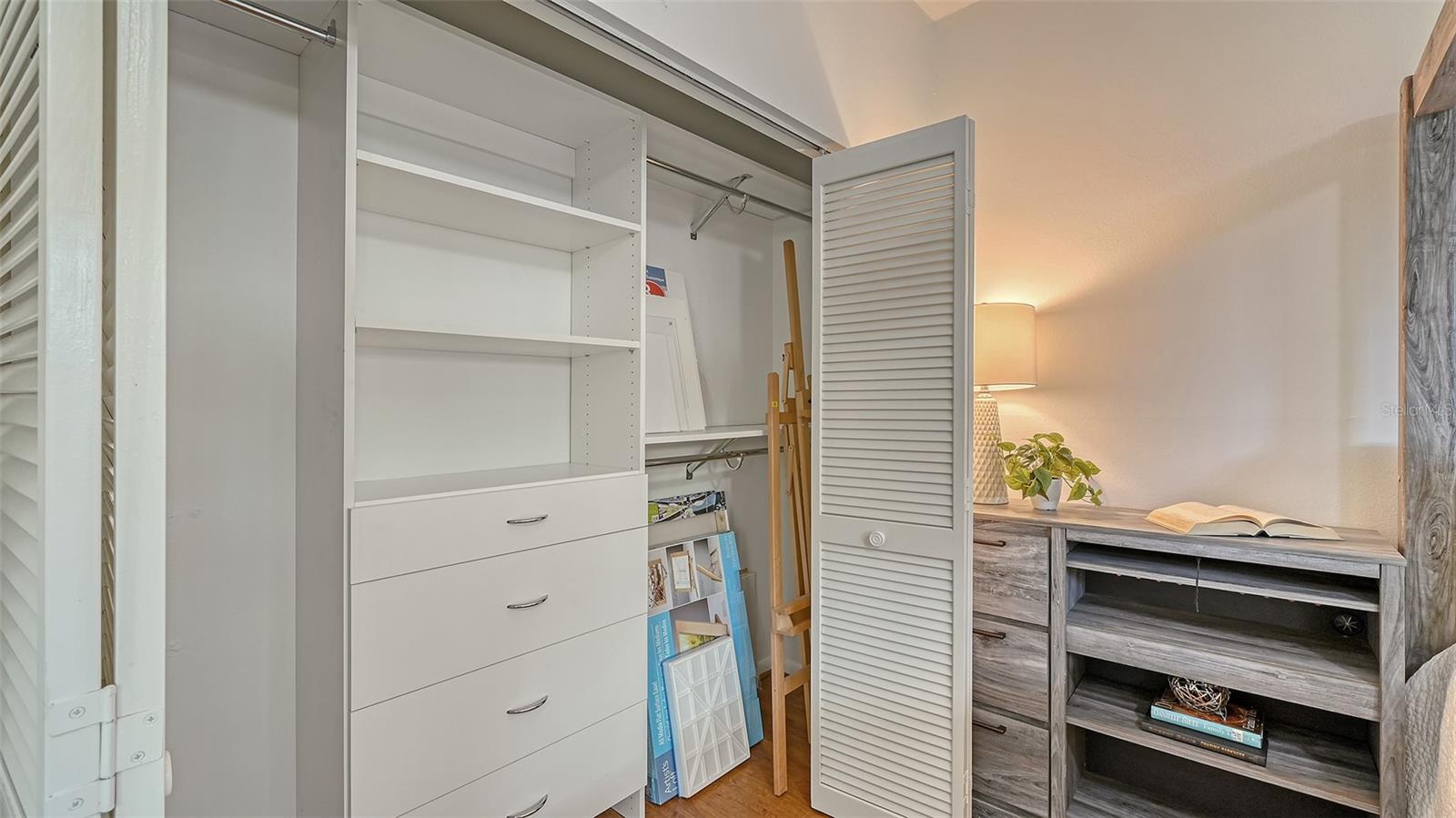 BENT TREE VLG - Residential