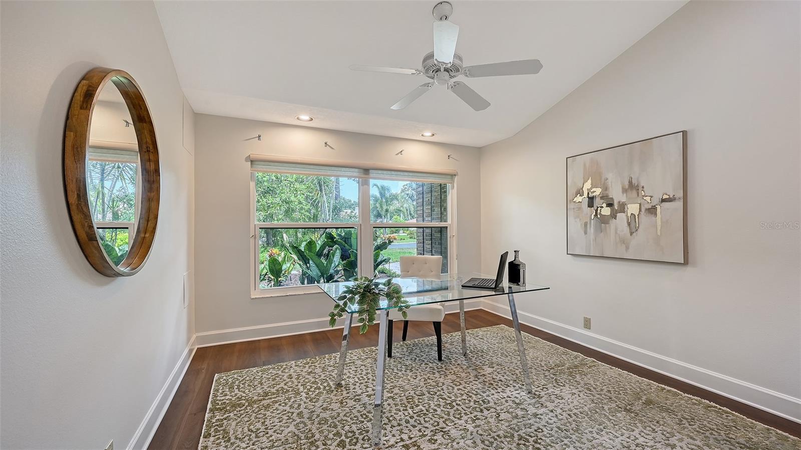 BENT TREE VLG - Residential