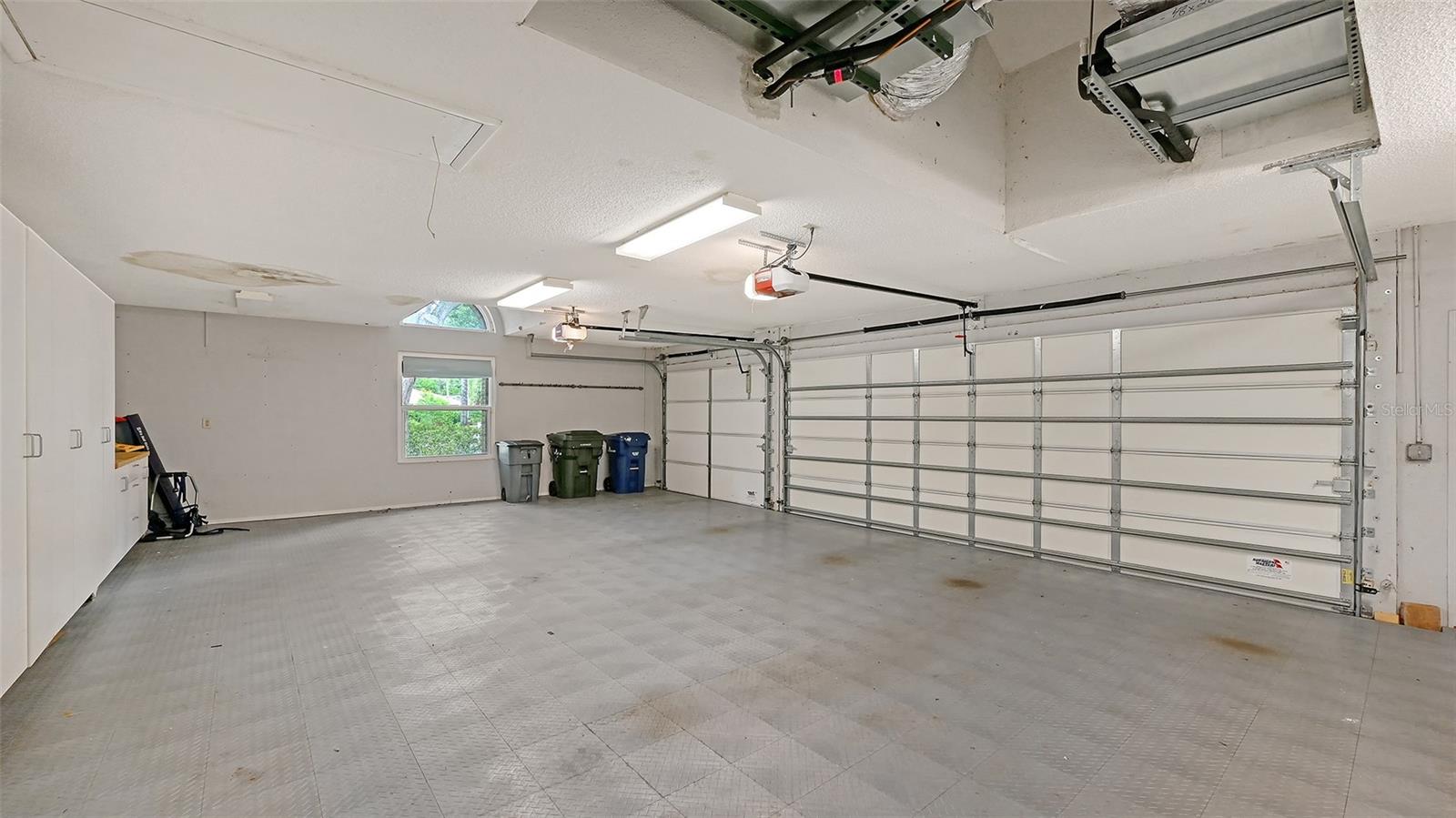 BENT TREE VLG - Residential