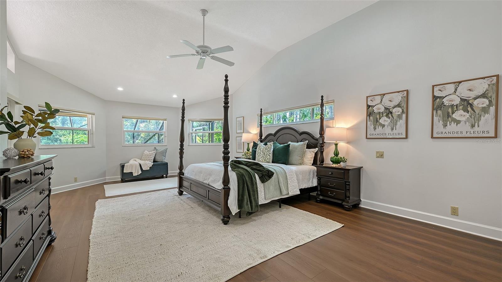 BENT TREE VLG - Residential