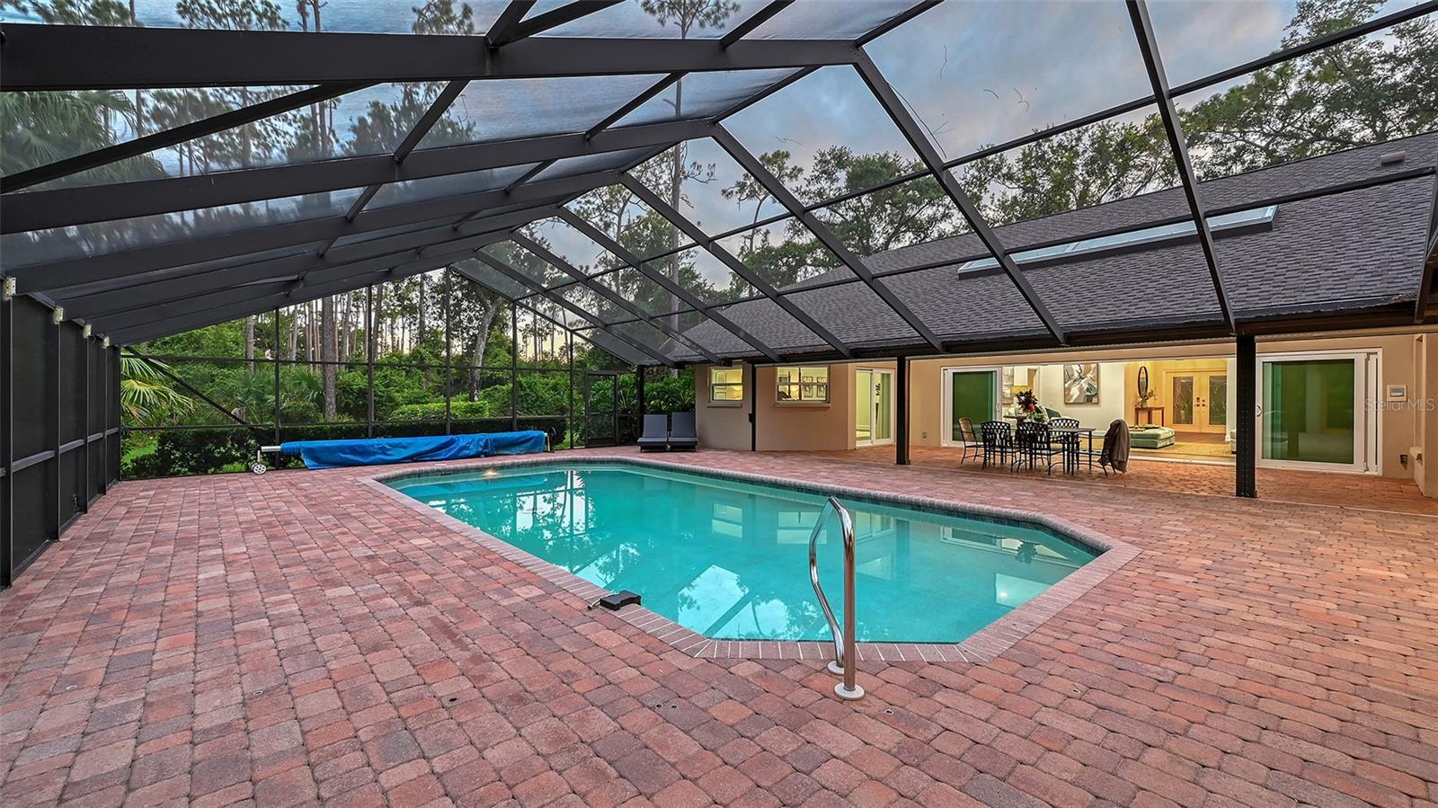 BENT TREE VLG - Residential