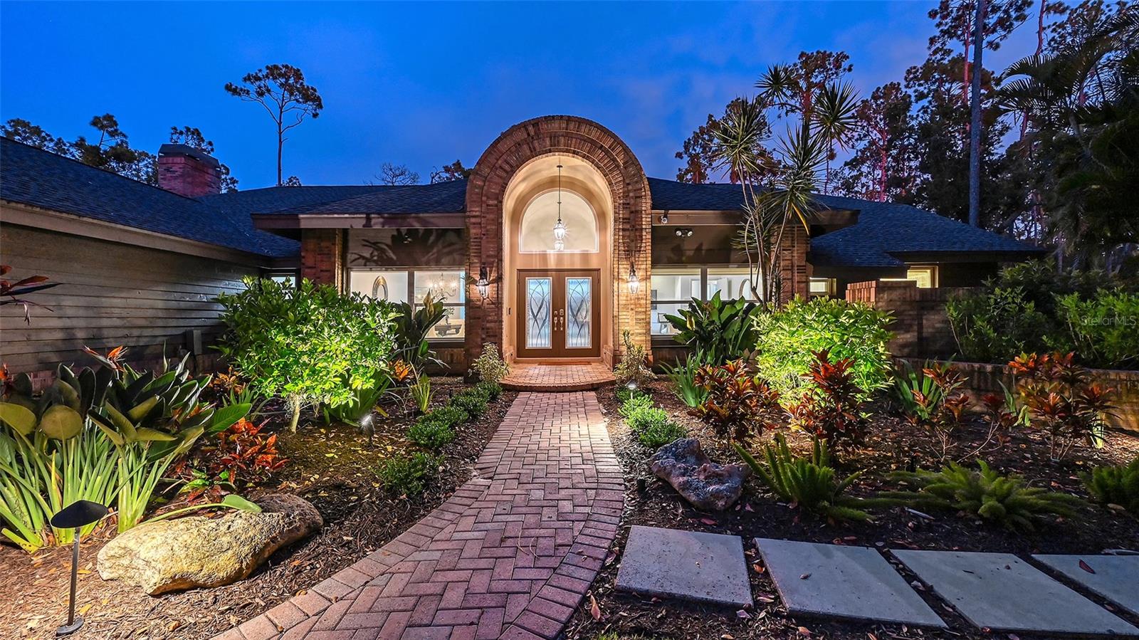 7729 RED CEDAR LANE