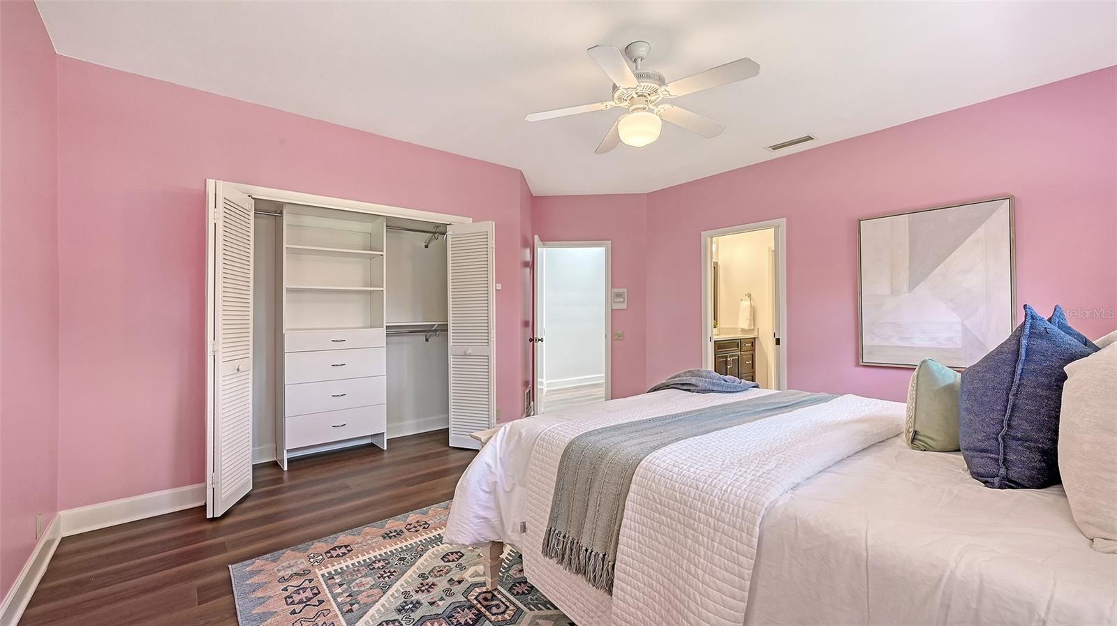 BENT TREE VLG - Residential