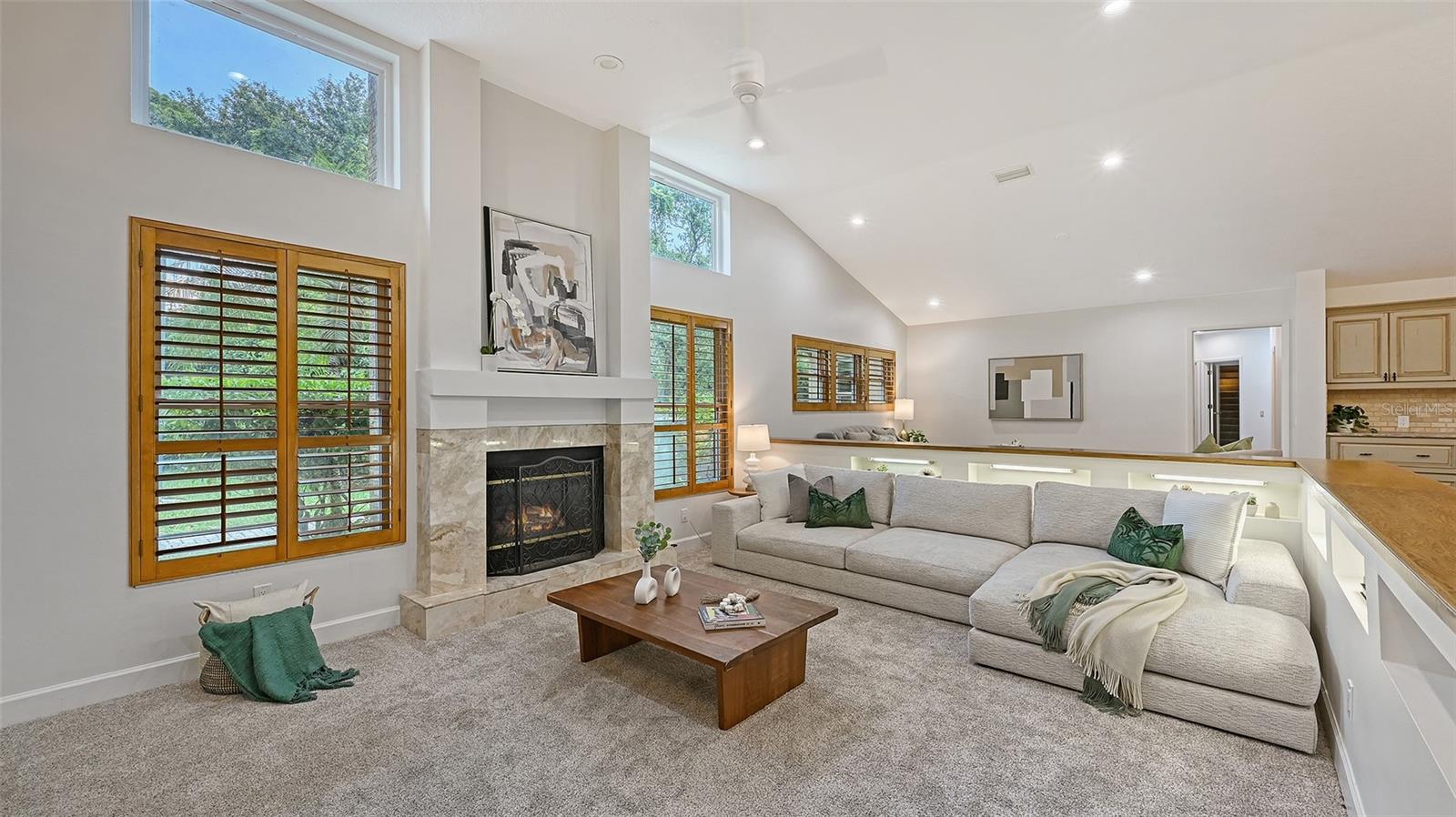 BENT TREE VLG - Residential