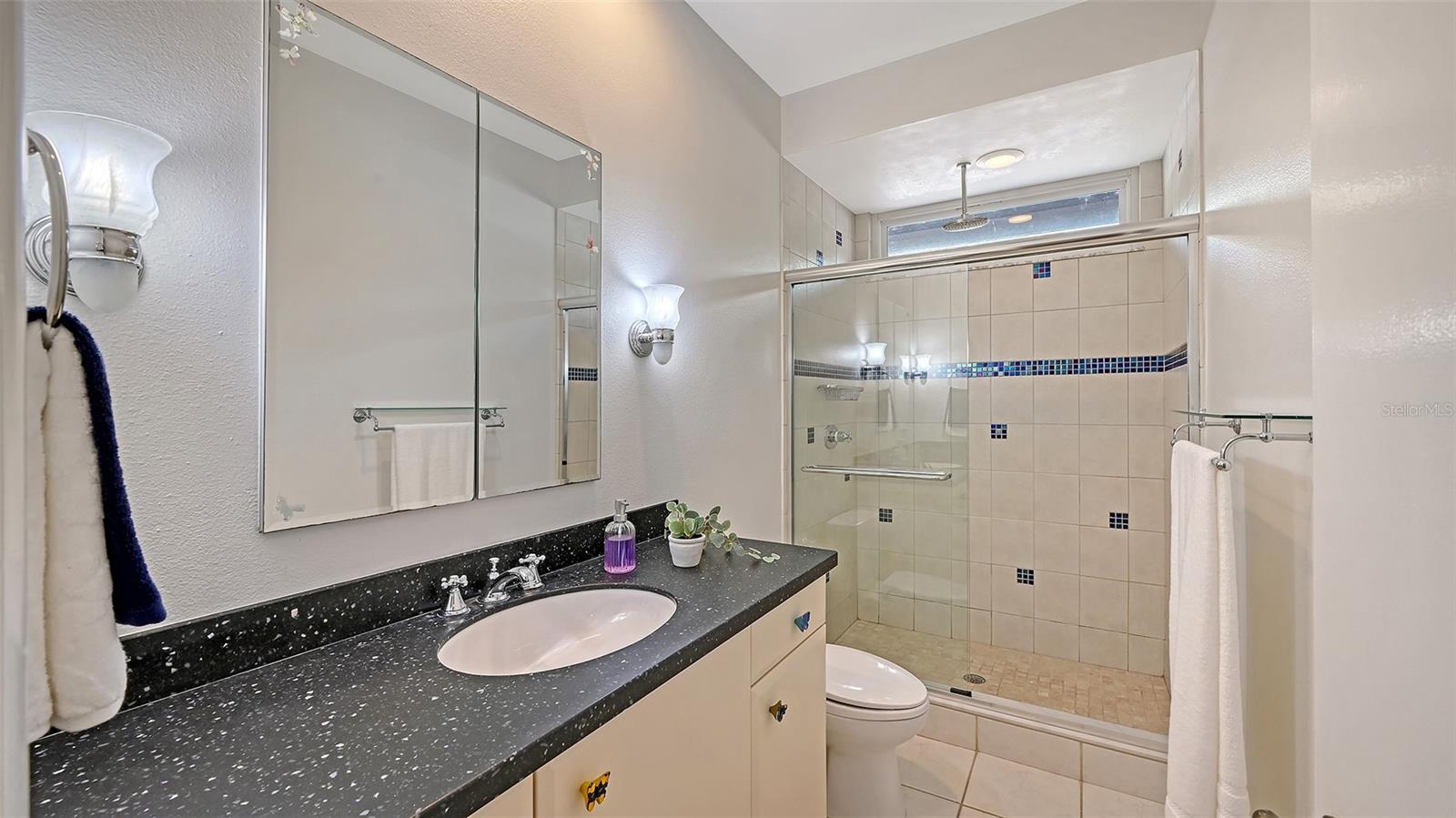 BENT TREE VLG - Residential