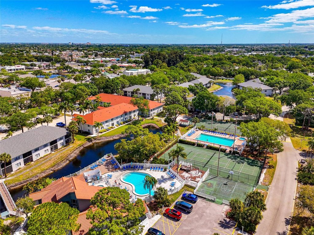 Photo of 4425 45th Avenue W #202, Bradenton, FL 34210 (MLS # A4689682)