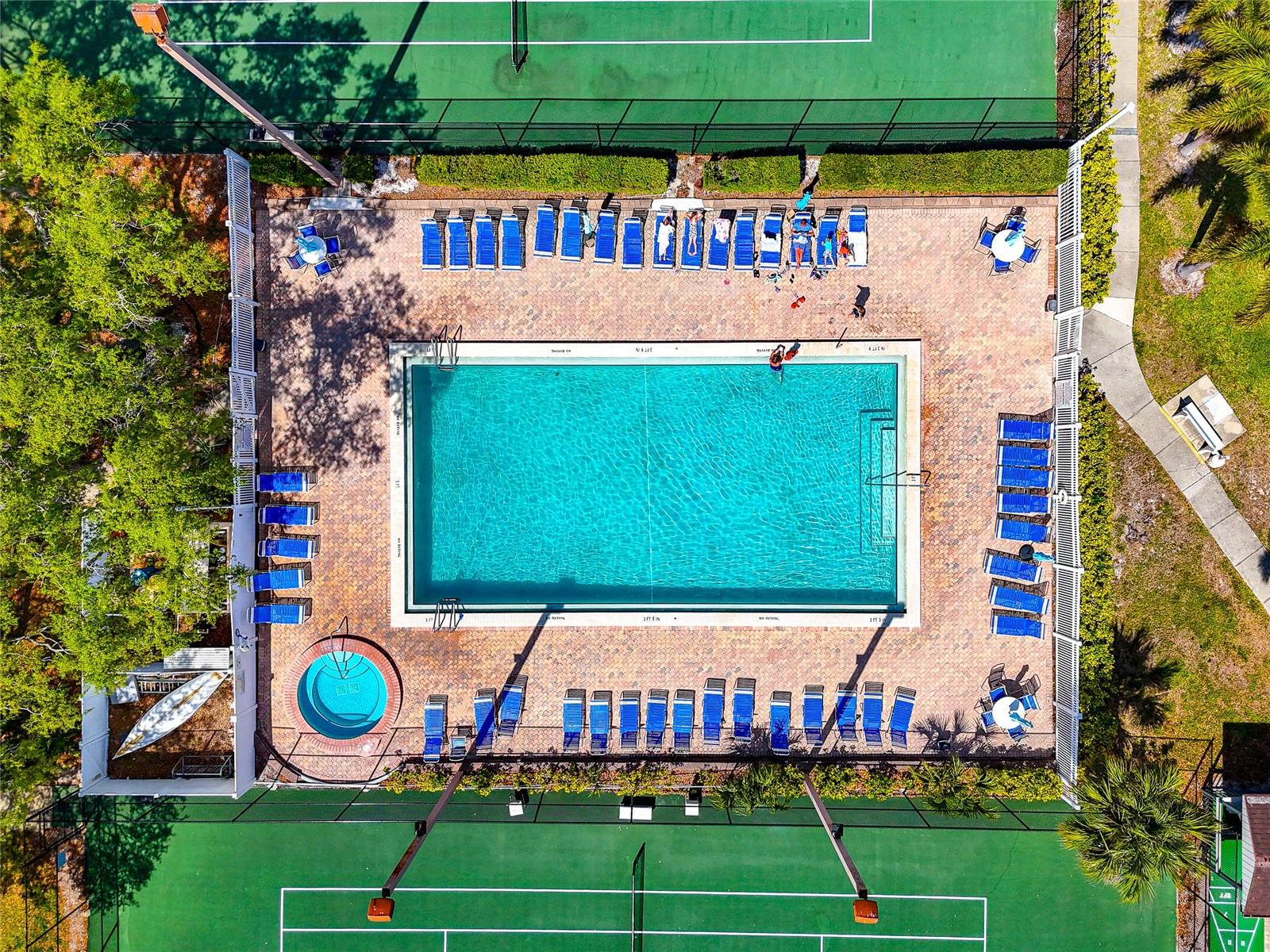 SHOREWALK BATH & TENNIS CLUB 5 - Residential