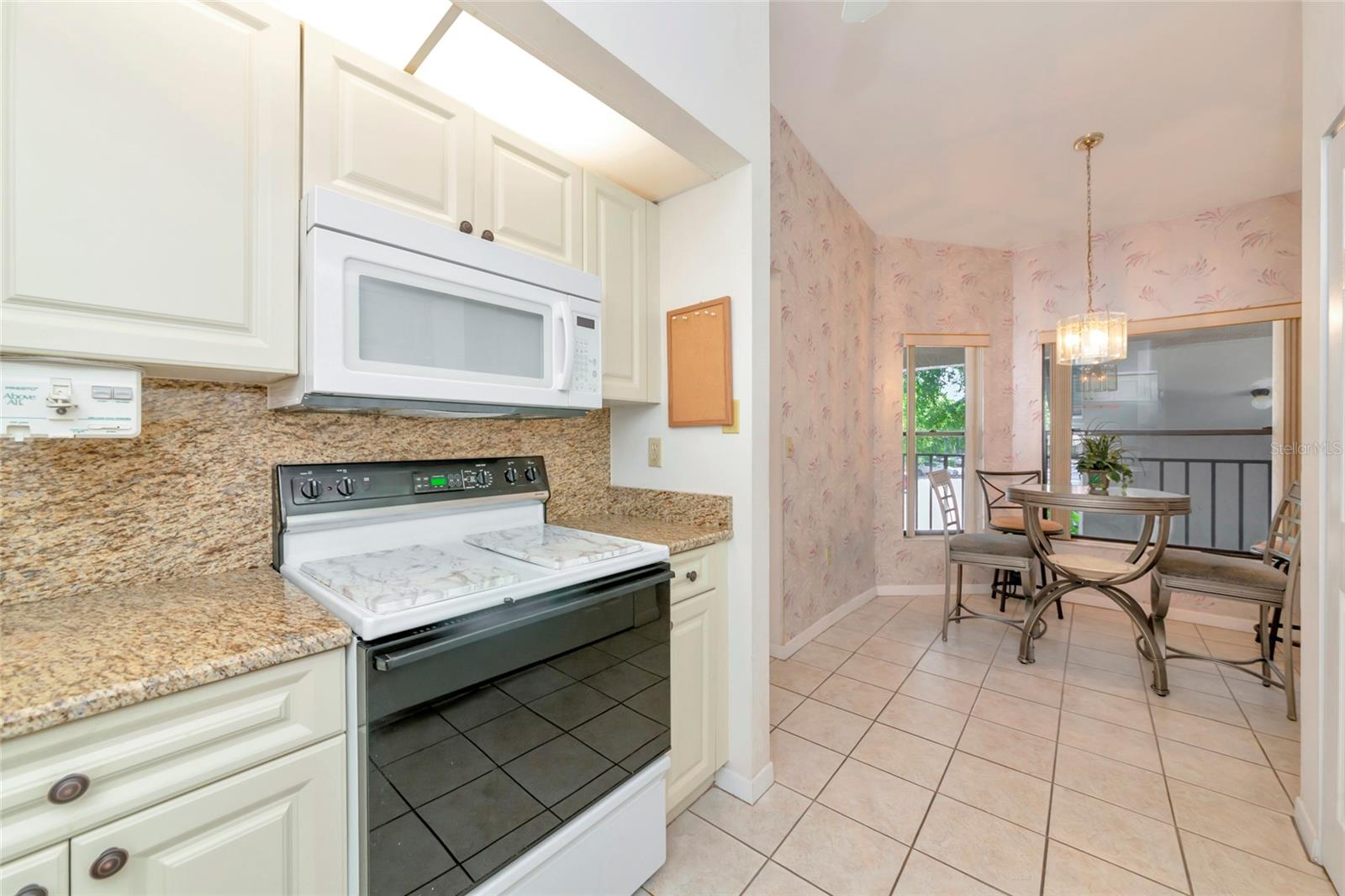 SHOREWALK BATH & TENNIS CLUB 5 - Residential