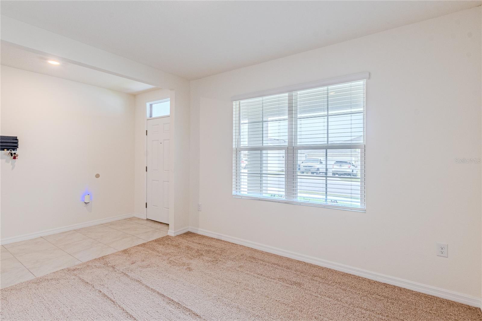 460 BOARDWALK AVENUE