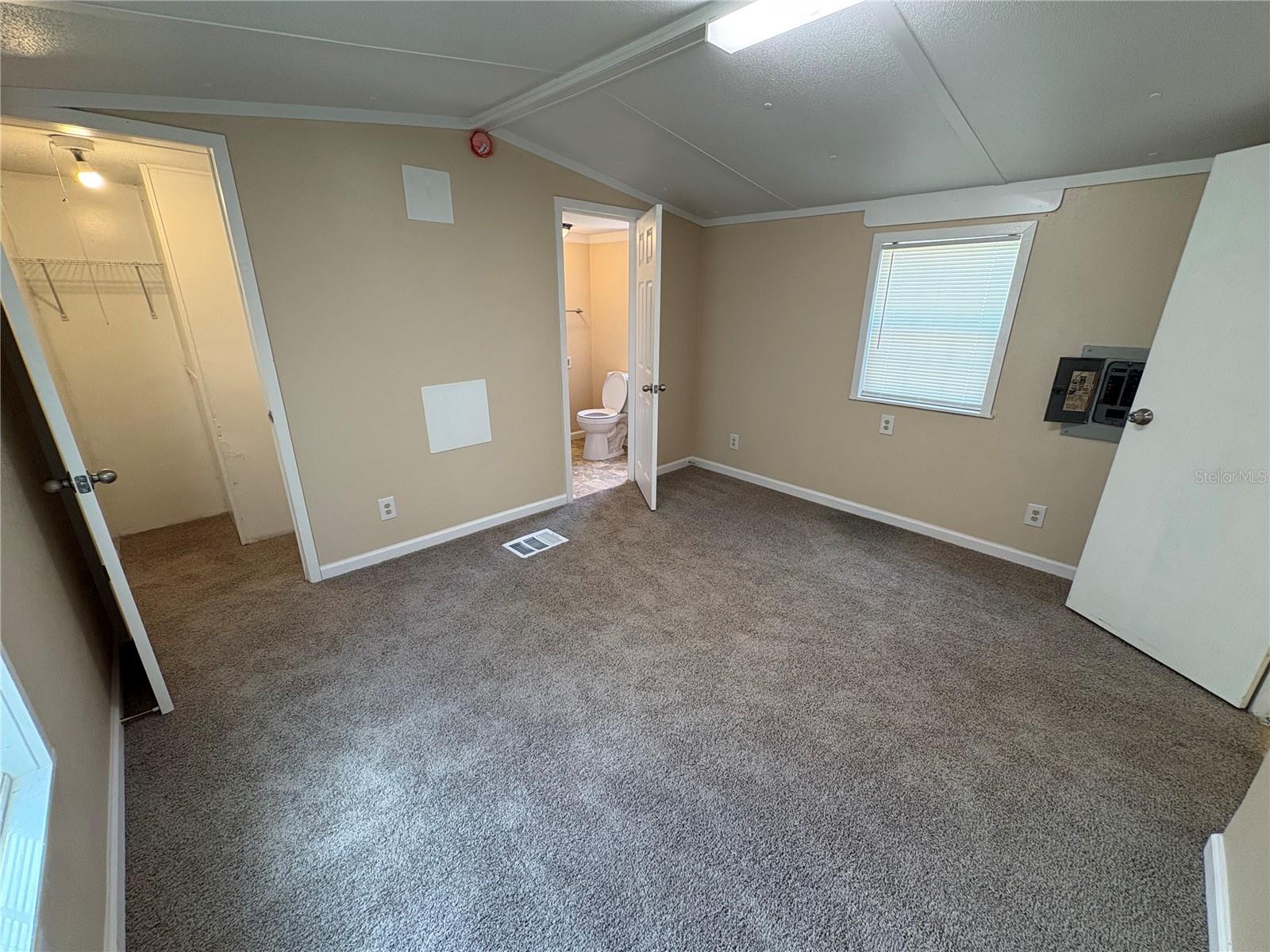 COUNTRY HAVEN - Residential