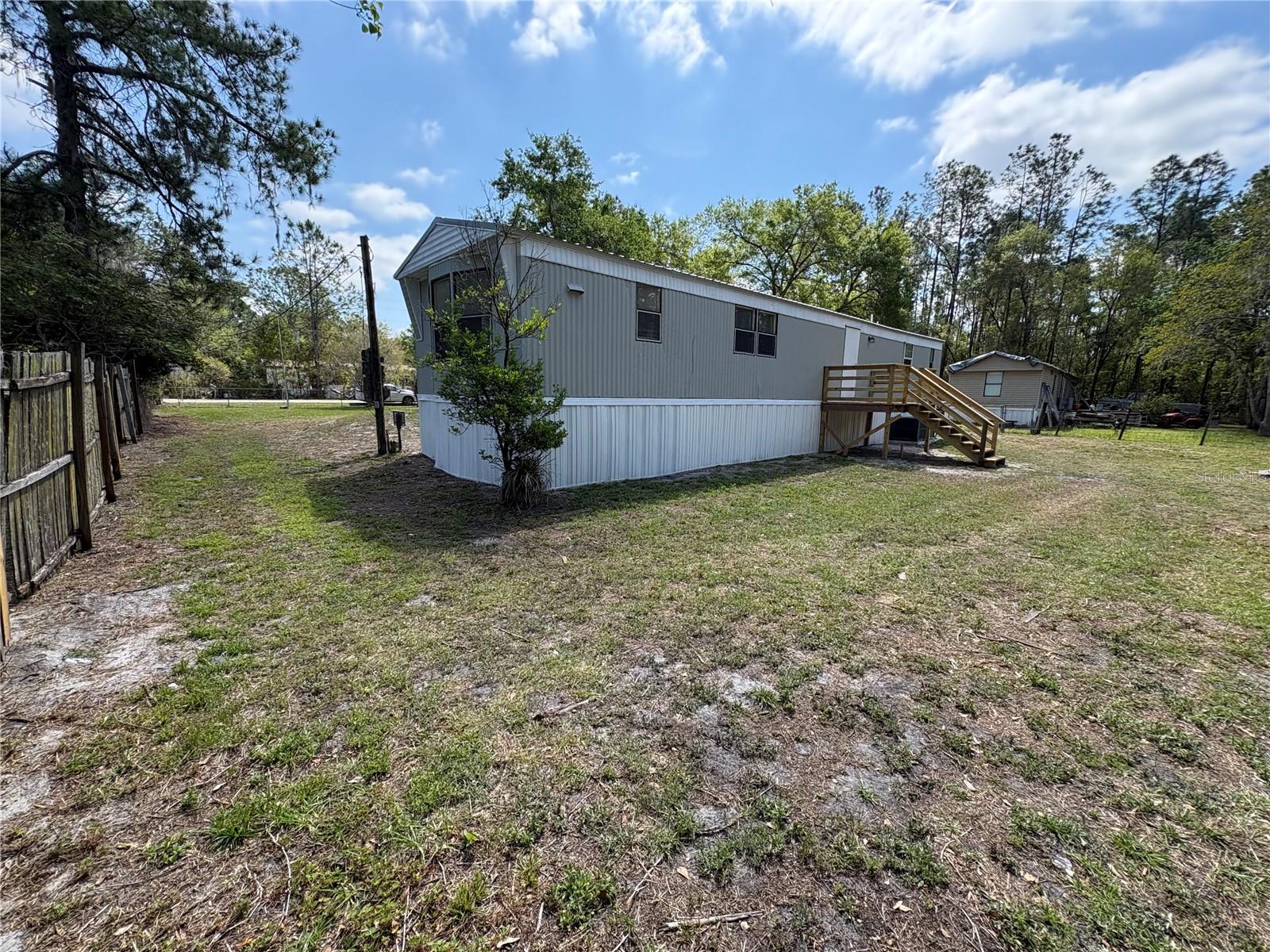 COUNTRY HAVEN - Residential