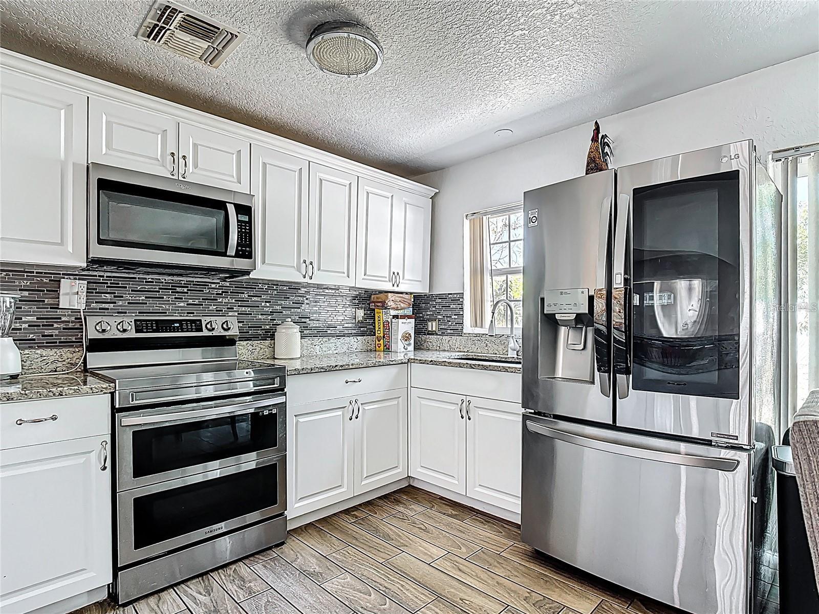 QUAIL TRAIL ESTATES - Residential