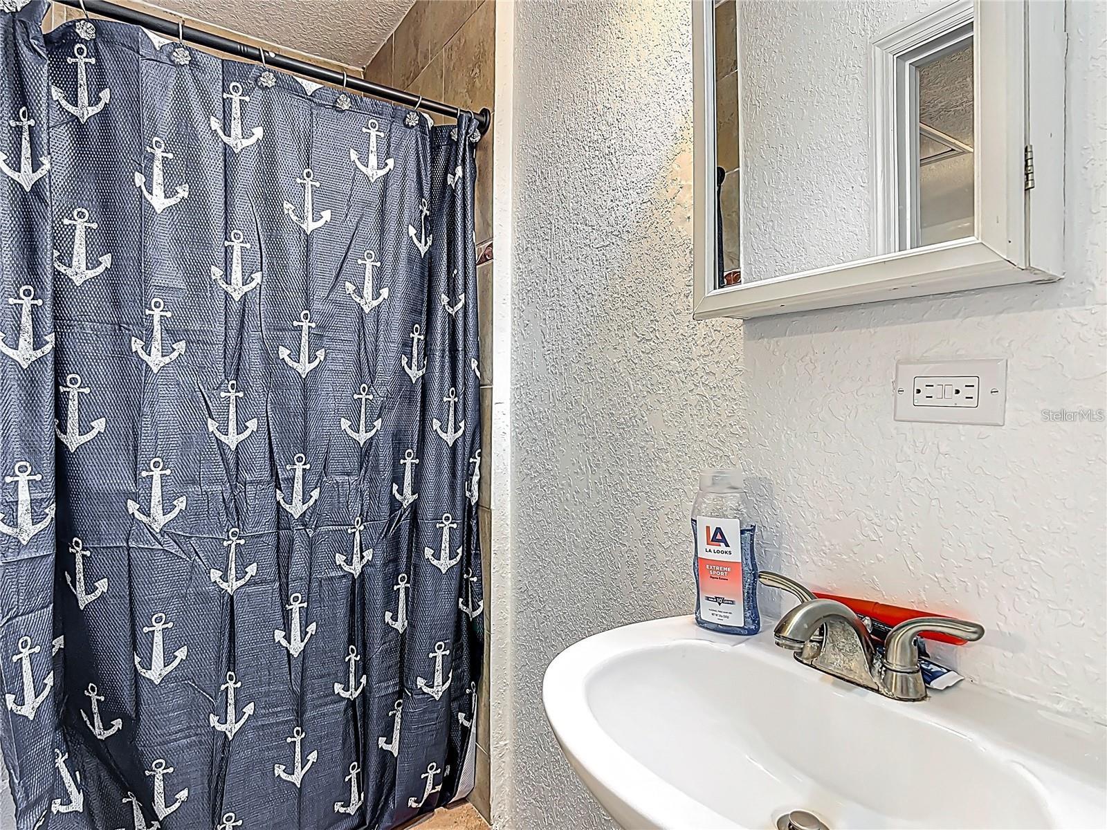 QUAIL TRAIL ESTATES - Residential