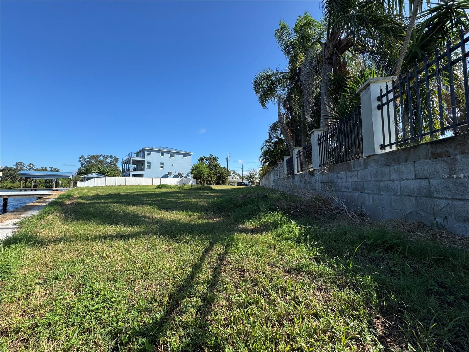 BAY CREST PARK UNIT 01 - Land