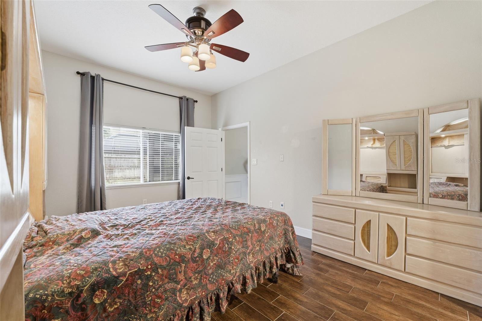 COUNTRYWAY PRCL B TR 6 - Residential Lease