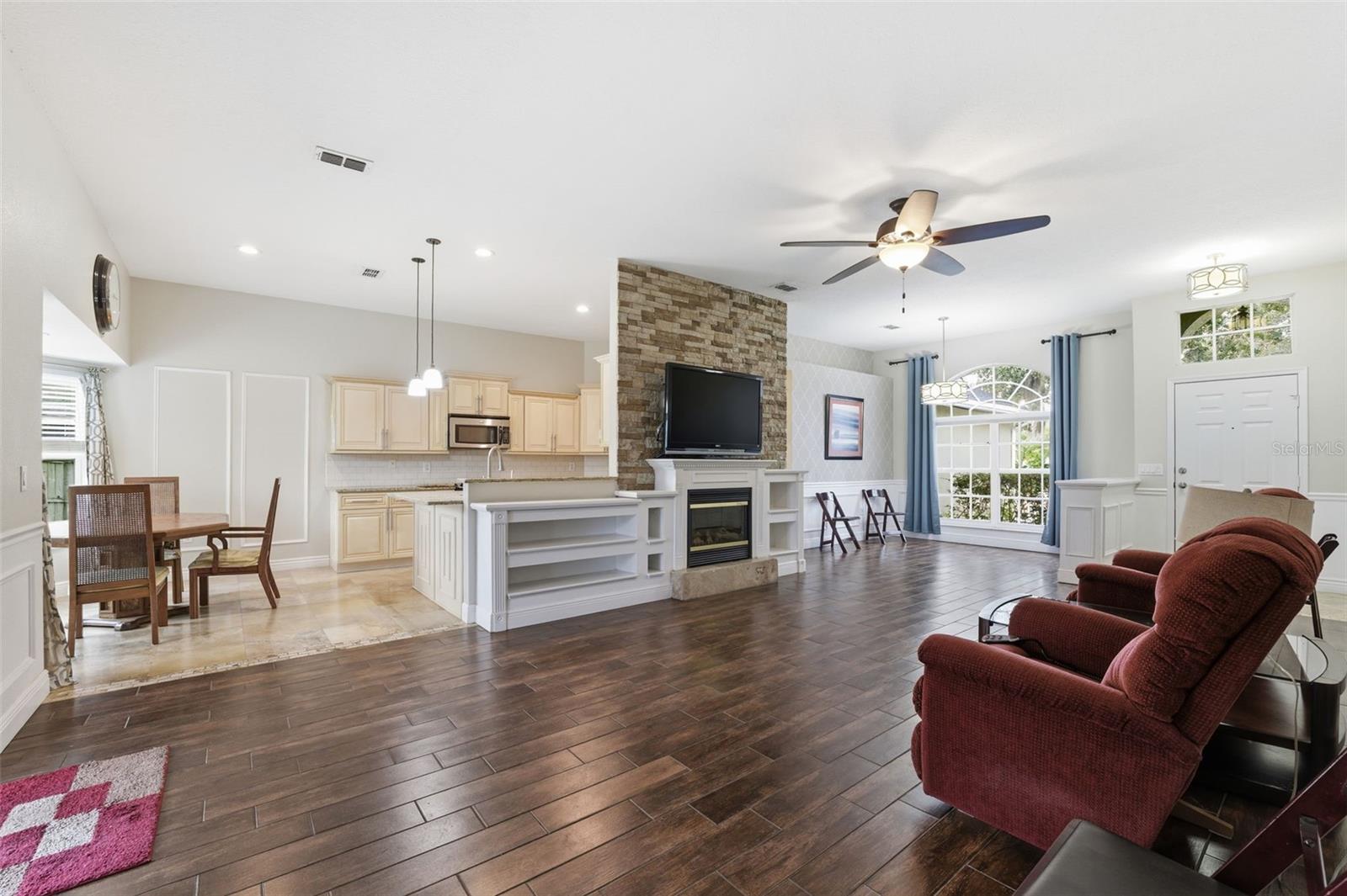 COUNTRYWAY PRCL B TR 6 - Residential Lease