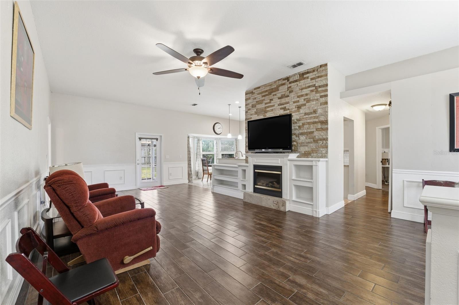 COUNTRYWAY PRCL B TR 6 - Residential Lease